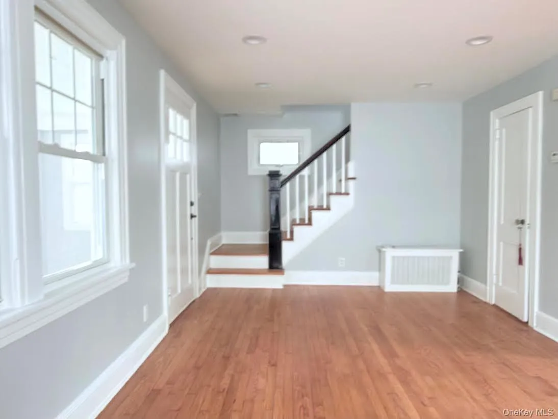 711 Hall Street, Mamaroneck, NY, 2 Bedrooms Bedrooms, 5 Rooms Rooms,1 BathroomBathrooms,Residential,For Rent,Hall,0,1057111 711 Hall Street, Mamaroneck, NY, 2 Bedrooms Bedrooms, 5 Rooms Rooms,1 BathroomBathrooms,Residential,For Rent,Hall,0,1057111