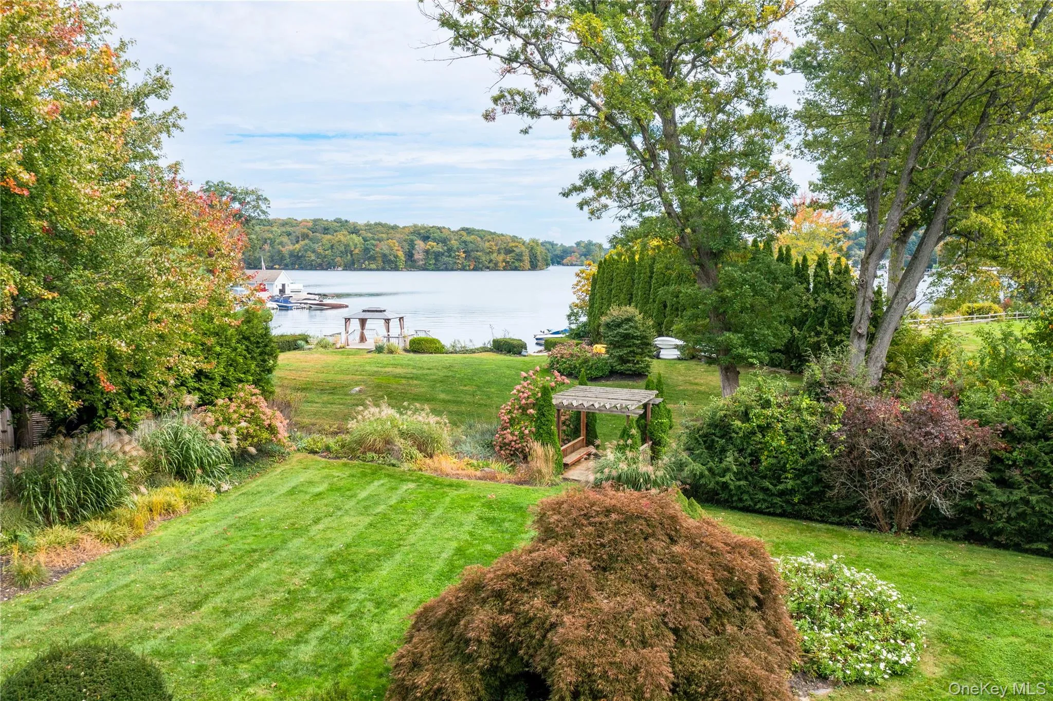 16 Lake Boulevard, Carmel, NY, 4 Bedroom Bedrooms, 8 Room Rooms,2 BathroomBathrooms,Residential Lease,For Rent,Lake,0,1057115 16 Lake Boulevard, Carmel, NY, 4 Bedroom Bedrooms, 8 Room Rooms,2 BathroomBathrooms,Residential Lease,For Rent,Lake,0,1057115