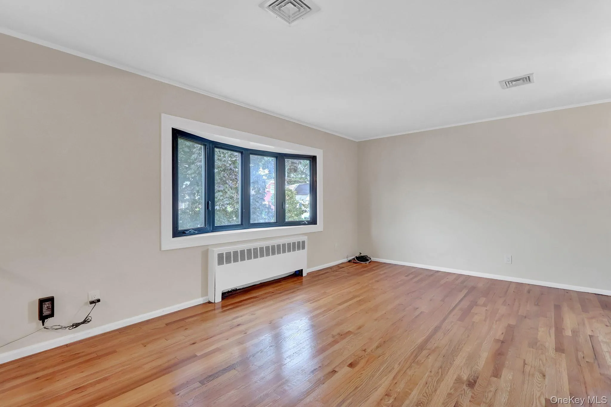 3273 5th Street, Hempstead, NY, 3 Bedrooms Bedrooms, 7 Rooms Rooms,2 BathroomsBathrooms,Residential,For Rent,5th,0,1057118 3273 5th Street, Hempstead, NY, 3 Bedrooms Bedrooms, 7 Rooms Rooms,2 BathroomsBathrooms,Residential,For Rent,5th,0,1057118