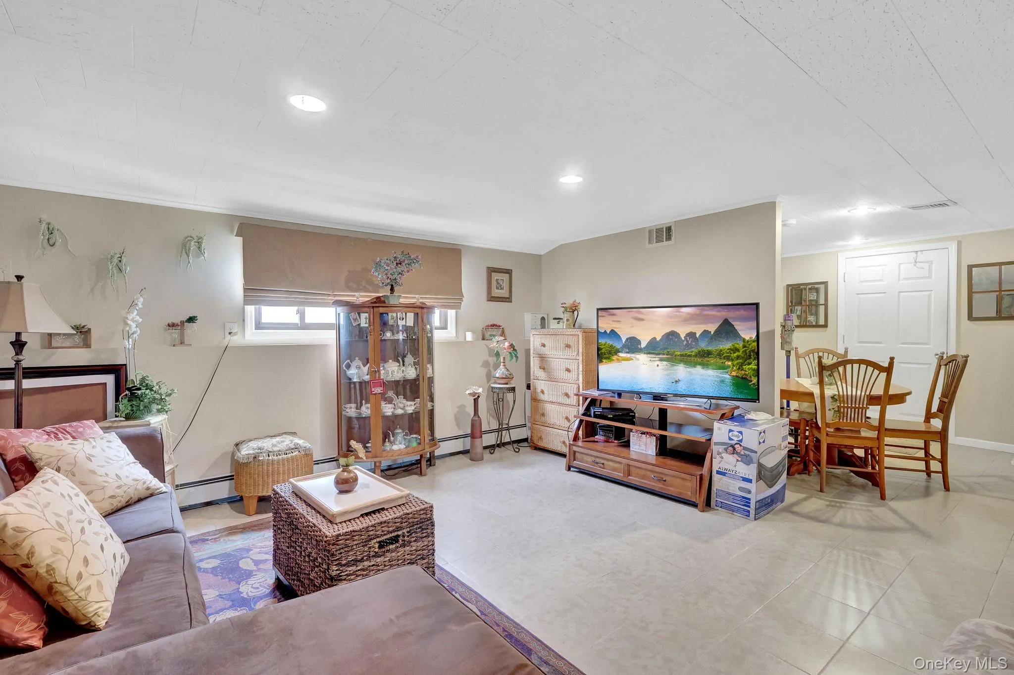 3273 5th Street, Hempstead, NY, 3 Bedrooms Bedrooms, 7 Rooms Rooms,2 BathroomsBathrooms,Residential,For Rent,5th,0,1057118 3273 5th Street, Hempstead, NY, 3 Bedrooms Bedrooms, 7 Rooms Rooms,2 BathroomsBathrooms,Residential,For Rent,5th,0,1057118