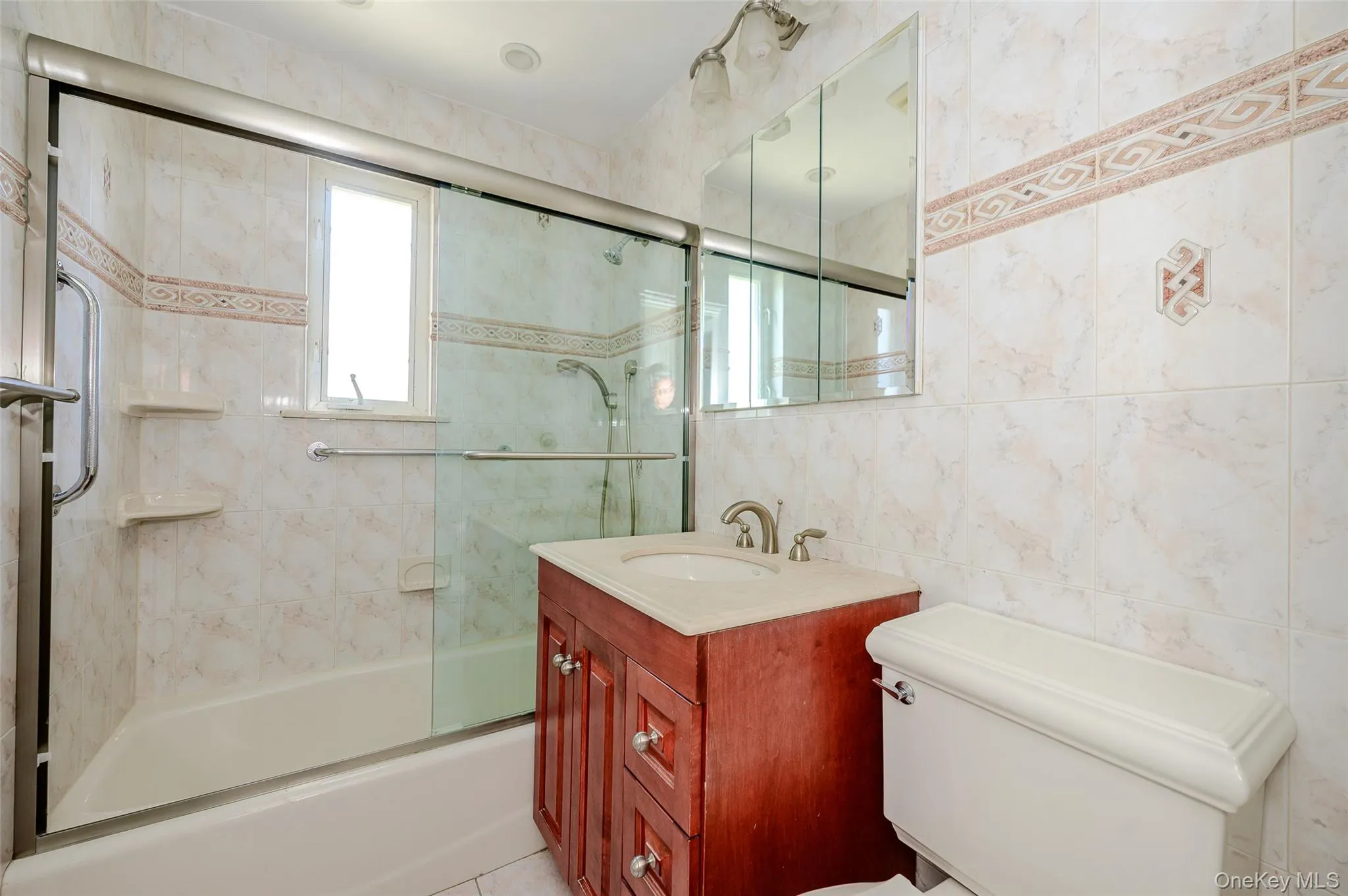 18-11 212 Street, New York, NY, 1 Bedroom Bedrooms, 4 Rooms Rooms,1 BathroomBathrooms,Residential,For Rent,212 Street,0,1057130 18-11 212 Street, New York, NY, 1 Bedroom Bedrooms, 4 Rooms Rooms,1 BathroomBathrooms,Residential,For Rent,212 Street,0,1057130