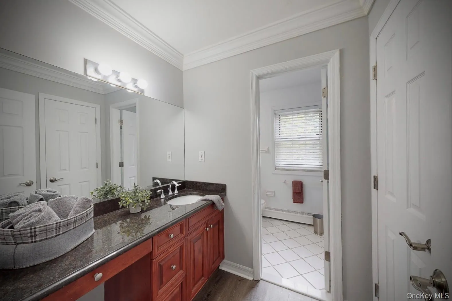 50 Cheldea Court, Islip, NY, 1 Bedroom Bedrooms, 4 Room Rooms,1 BathroomBathrooms,Residential Lease,For Rent,Cheldea,0,1057141 50 Cheldea Court, Islip, NY, 1 Bedroom Bedrooms, 4 Room Rooms,1 BathroomBathrooms,Residential Lease,For Rent,Cheldea,0,1057141