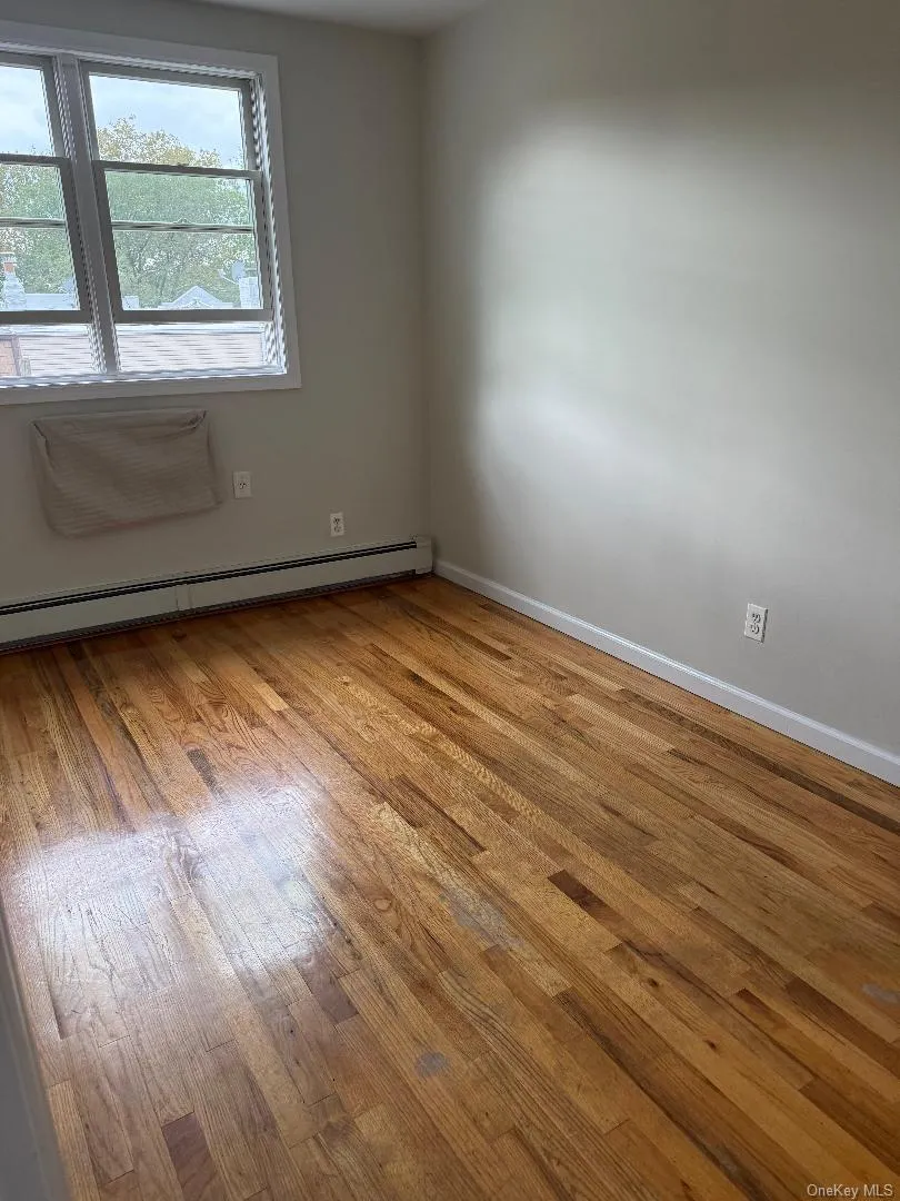 7862 79th Place, New York, NY, 3 Bedroom Bedrooms, 5 Room Rooms,2 BathroomBathrooms,Residential Lease,For Rent,79th,0,1057155 7862 79th Place, New York, NY, 3 Bedroom Bedrooms, 5 Room Rooms,2 BathroomBathrooms,Residential Lease,For Rent,79th,0,1057155