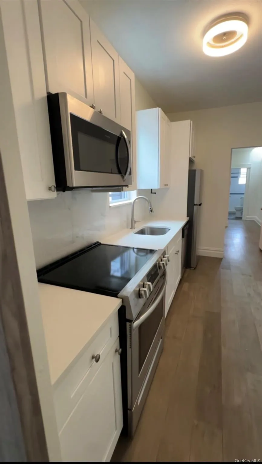 6819 62nd Street, New York, NY, 2 Bedroom Bedrooms, 4 Room Rooms,1 BathroomBathrooms,Residential Lease,For Rent,62nd,0,1057161 6819 62nd Street, New York, NY, 2 Bedroom Bedrooms, 4 Room Rooms,1 BathroomBathrooms,Residential Lease,For Rent,62nd,0,1057161