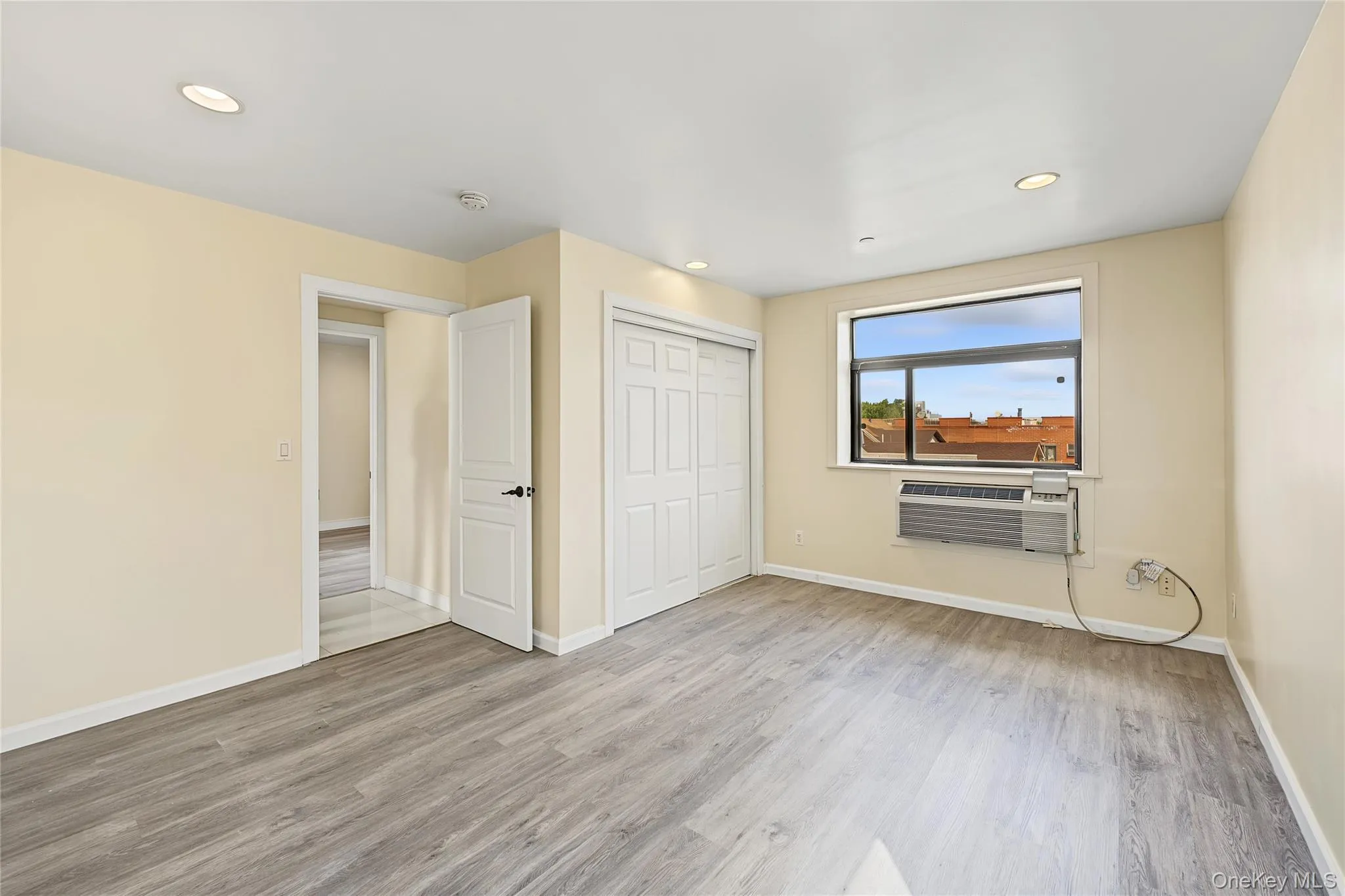 41-39 149TH ST, New York, NY, 2 Bedrooms Bedrooms, 5 Rooms Rooms,2 BathroomsBathrooms,Residential,For Rent,149TH ST,0,1057165 41-39 149TH ST, New York, NY, 2 Bedrooms Bedrooms, 5 Rooms Rooms,2 BathroomsBathrooms,Residential,For Rent,149TH ST,0,1057165