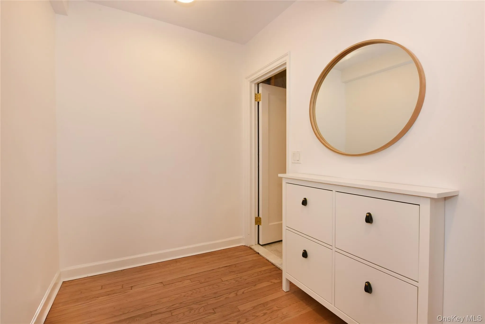 10 Park Avenue, New York, NY, 2 Rooms Rooms,1 BathroomBathrooms,Residential,For Rent,Park,0,1057167 10 Park Avenue, New York, NY, 2 Rooms Rooms,1 BathroomBathrooms,Residential,For Rent,Park,0,1057167