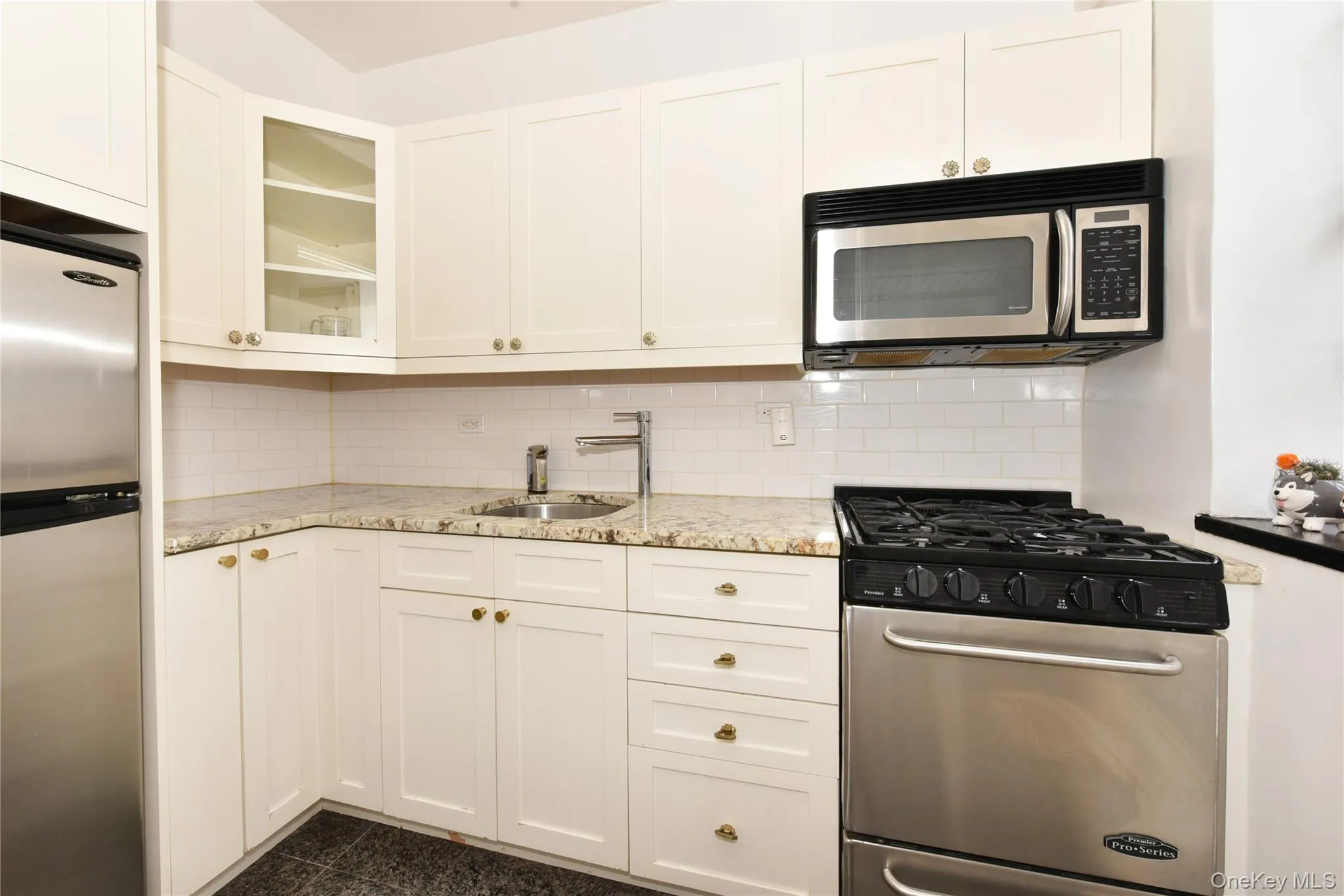 10 Park Avenue, New York, NY, 2 Rooms Rooms,1 BathroomBathrooms,Residential,For Rent,Park,0,1057167 10 Park Avenue, New York, NY, 2 Rooms Rooms,1 BathroomBathrooms,Residential,For Rent,Park,0,1057167