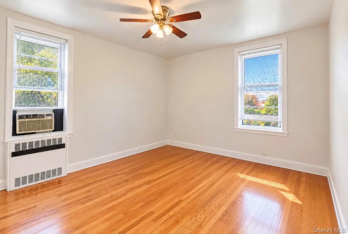 5635 Netherland Avenue, New York, NY, 1 Bedroom Bedrooms, 4 Rooms Rooms,1 BathroomBathrooms,Residential,For Rent,Netherland,0,1057168 5635 Netherland Avenue, New York, NY, 1 Bedroom Bedrooms, 4 Rooms Rooms,1 BathroomBathrooms,Residential,For Rent,Netherland,0,1057168