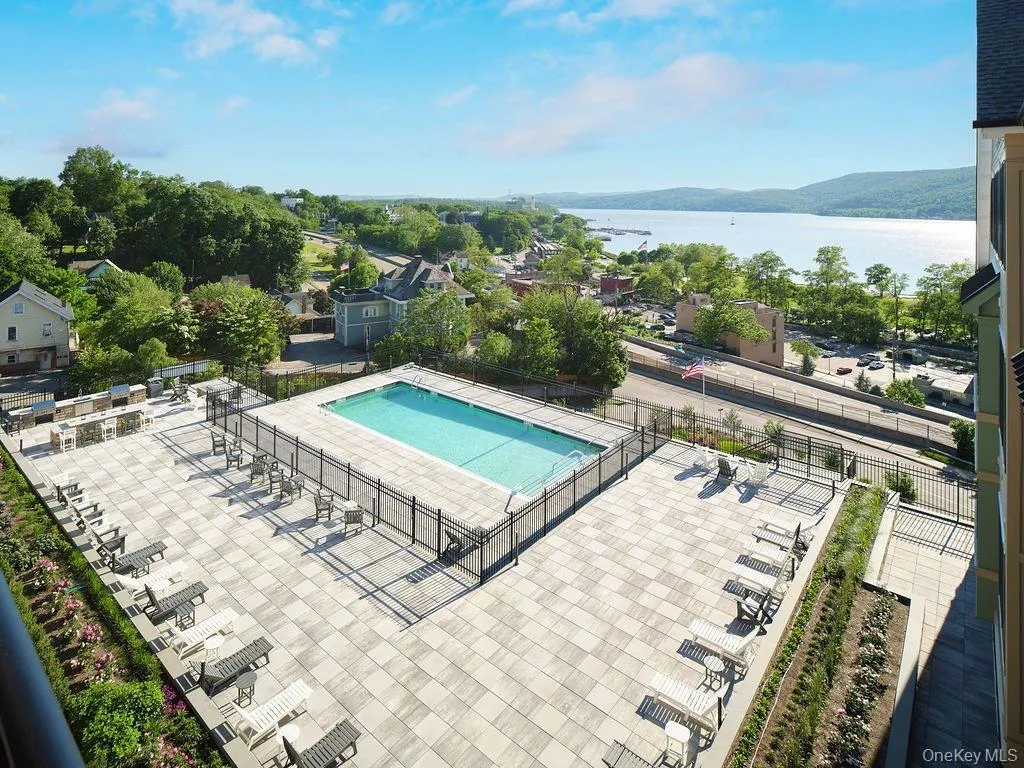 10 Grove, Peekskill, NY, 2 Bedrooms Bedrooms, 4 Rooms Rooms,2 BathroomsBathrooms,Residential Lease,For Rent,Grove,0,1057170 10 Grove, Peekskill, NY, 2 Bedrooms Bedrooms, 4 Rooms Rooms,2 BathroomsBathrooms,Residential Lease,For Rent,Grove,0,1057170