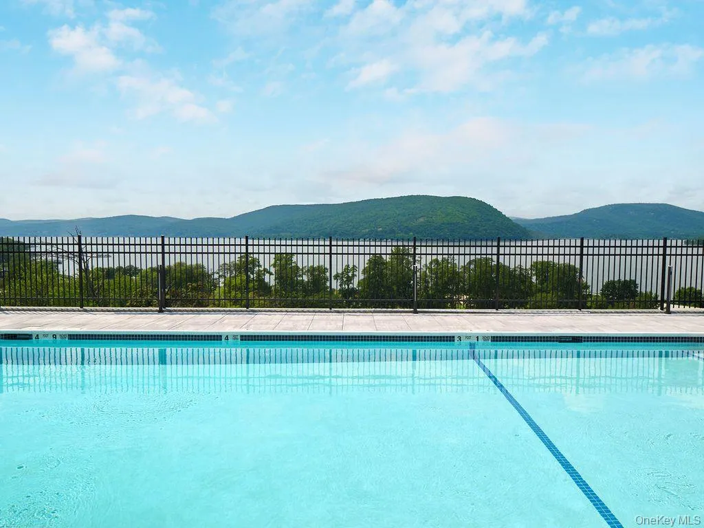 10 Grove, Peekskill, NY, 2 Bedrooms Bedrooms, 4 Rooms Rooms,2 BathroomsBathrooms,Residential Lease,For Rent,Grove,0,1057170 10 Grove, Peekskill, NY, 2 Bedrooms Bedrooms, 4 Rooms Rooms,2 BathroomsBathrooms,Residential Lease,For Rent,Grove,0,1057170