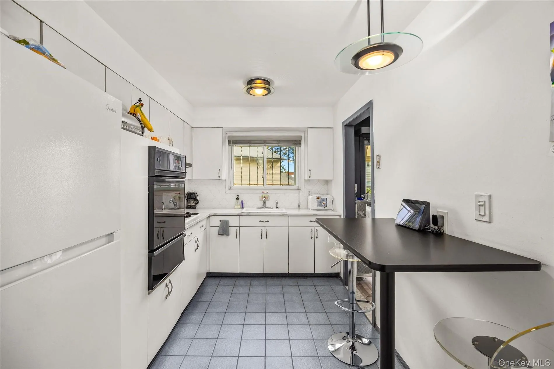 201-46 120TH Avenue, New York, NY, 3 Bedrooms Bedrooms, 6 Rooms Rooms,2 BathroomsBathrooms,Residential,For Rent,120TH,0,1057176 201-46 120TH Avenue, New York, NY, 3 Bedrooms Bedrooms, 6 Rooms Rooms,2 BathroomsBathrooms,Residential,For Rent,120TH,0,1057176