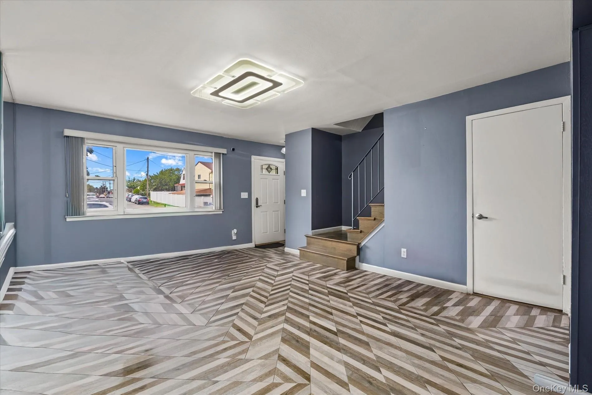201-46 120TH Avenue, New York, NY, 3 Bedrooms Bedrooms, 6 Rooms Rooms,2 BathroomsBathrooms,Residential,For Rent,120TH,0,1057176 201-46 120TH Avenue, New York, NY, 3 Bedrooms Bedrooms, 6 Rooms Rooms,2 BathroomsBathrooms,Residential,For Rent,120TH,0,1057176