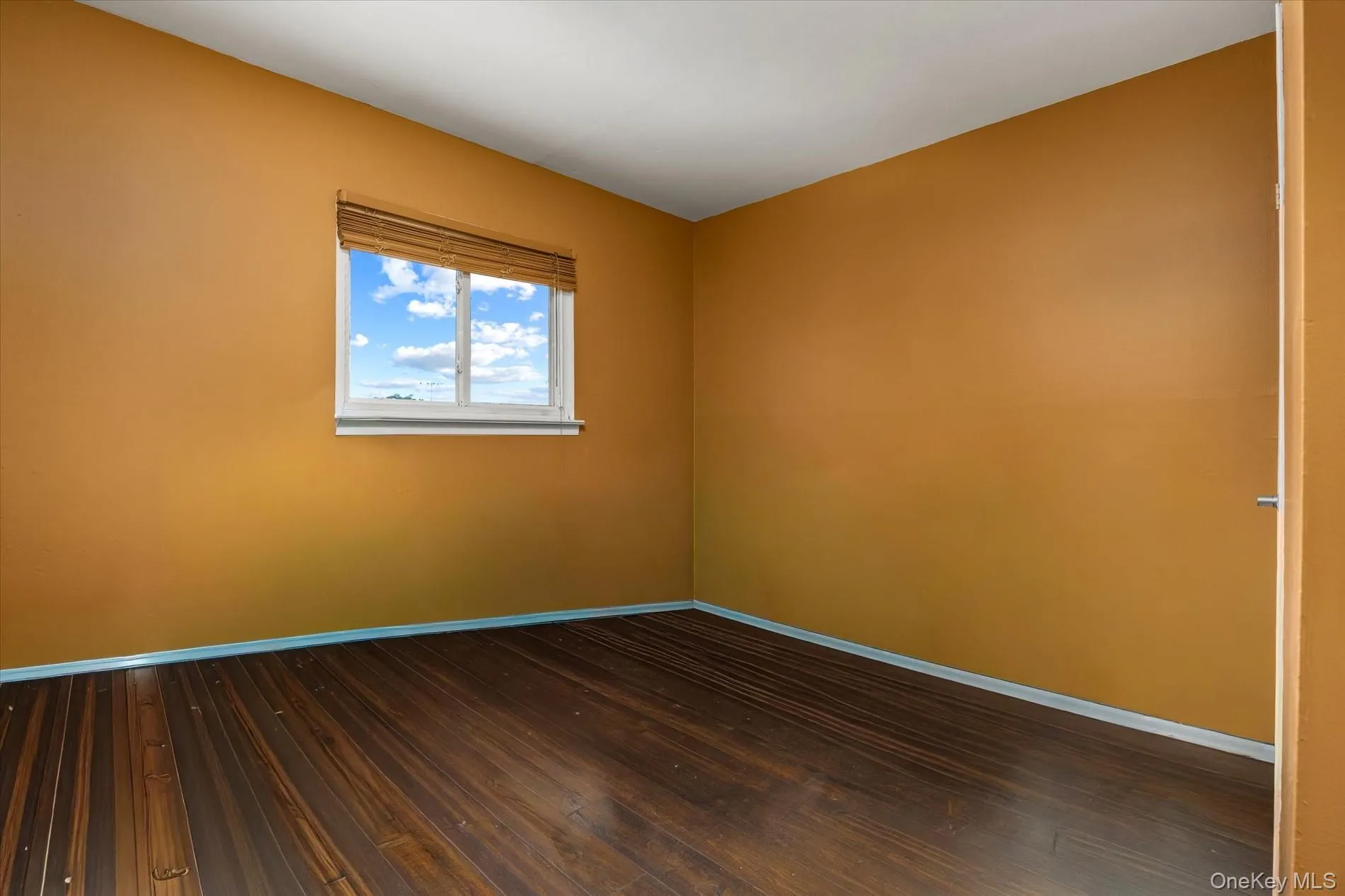 201-46 120TH Avenue, New York, NY, 3 Bedrooms Bedrooms, 6 Rooms Rooms,2 BathroomsBathrooms,Residential,For Rent,120TH,0,1057176 201-46 120TH Avenue, New York, NY, 3 Bedrooms Bedrooms, 6 Rooms Rooms,2 BathroomsBathrooms,Residential,For Rent,120TH,0,1057176