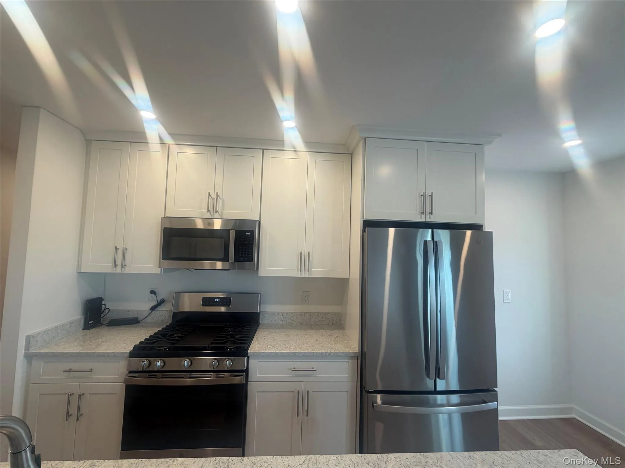 305 Sixth Avenue, Pelham, NY, 2 Bedroom Bedrooms, 4 Room Rooms,1 BathroomBathrooms,Residential Lease,For Rent,Sixth,0,1057177 305 Sixth Avenue, Pelham, NY, 2 Bedroom Bedrooms, 4 Room Rooms,1 BathroomBathrooms,Residential Lease,For Rent,Sixth,0,1057177