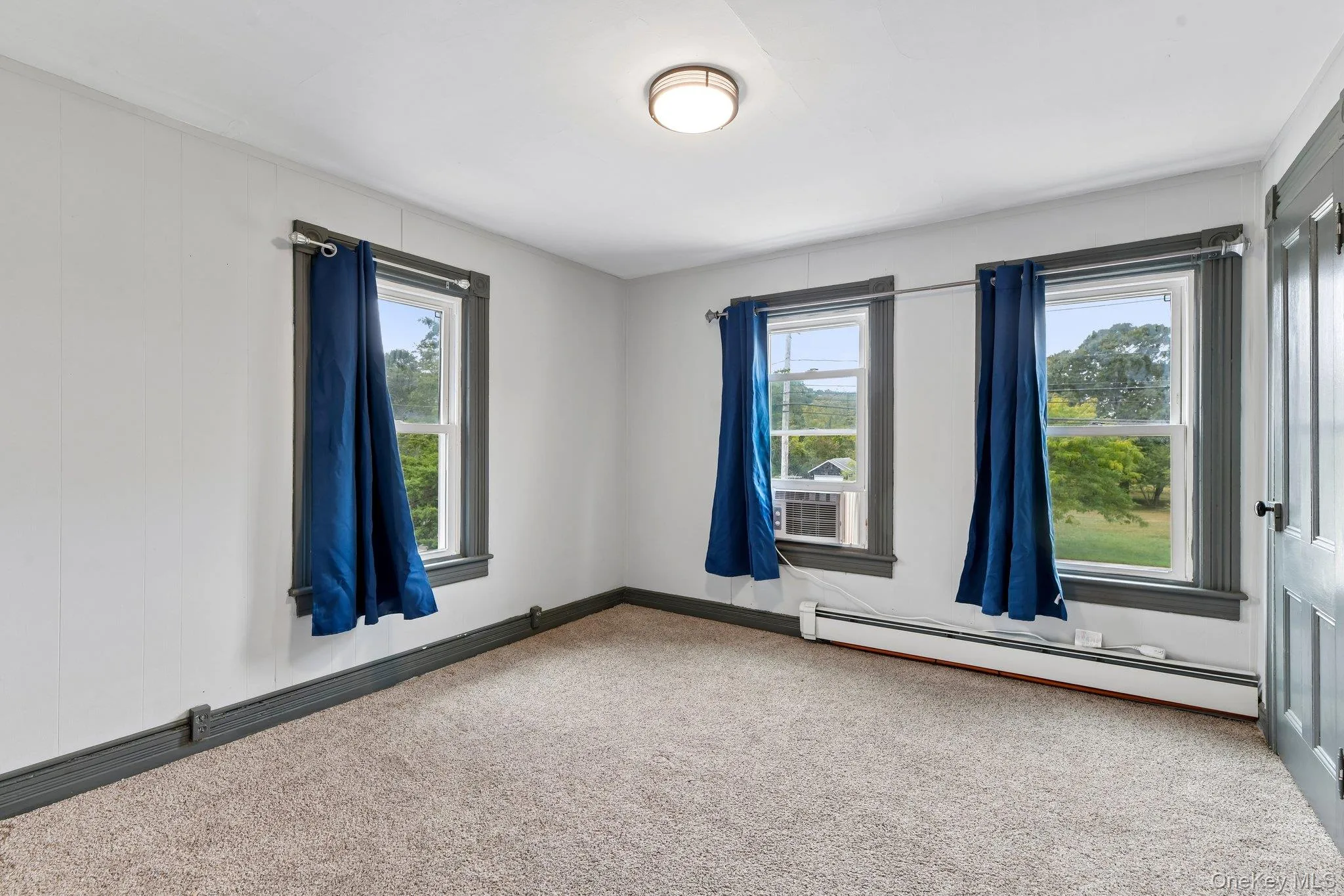 195 River Avenue, Brookhaven, NY, 3 Bedrooms Bedrooms, 6 Rooms Rooms,2 BathroomsBathrooms,Residential,For Rent,River,0,1057178 195 River Avenue, Brookhaven, NY, 3 Bedrooms Bedrooms, 6 Rooms Rooms,2 BathroomsBathrooms,Residential,For Rent,River,0,1057178