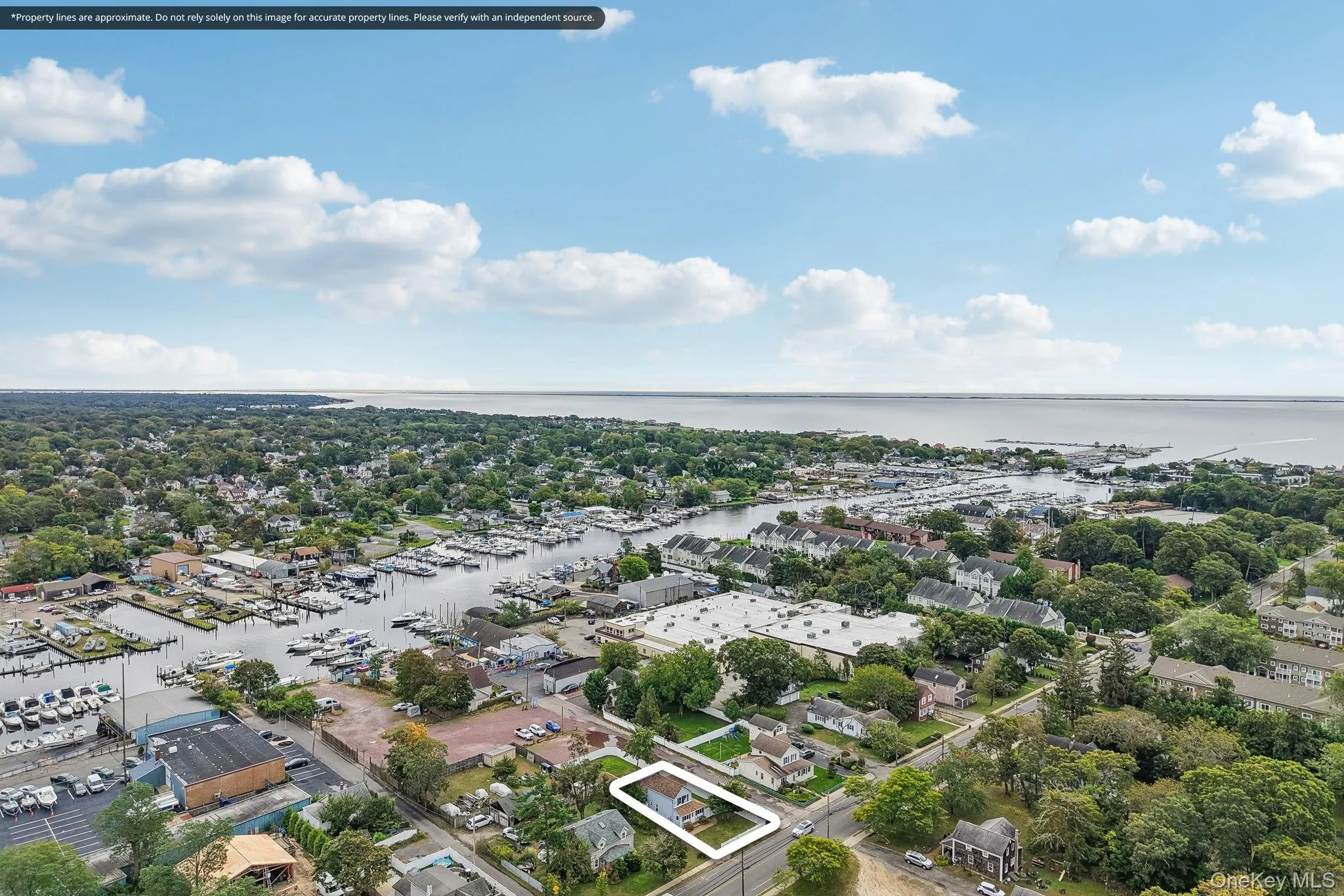 195 River Avenue, Brookhaven, NY, 3 Bedrooms Bedrooms, 6 Rooms Rooms,2 BathroomsBathrooms,Residential,For Rent,River,0,1057178 195 River Avenue, Brookhaven, NY, 3 Bedrooms Bedrooms, 6 Rooms Rooms,2 BathroomsBathrooms,Residential,For Rent,River,0,1057178