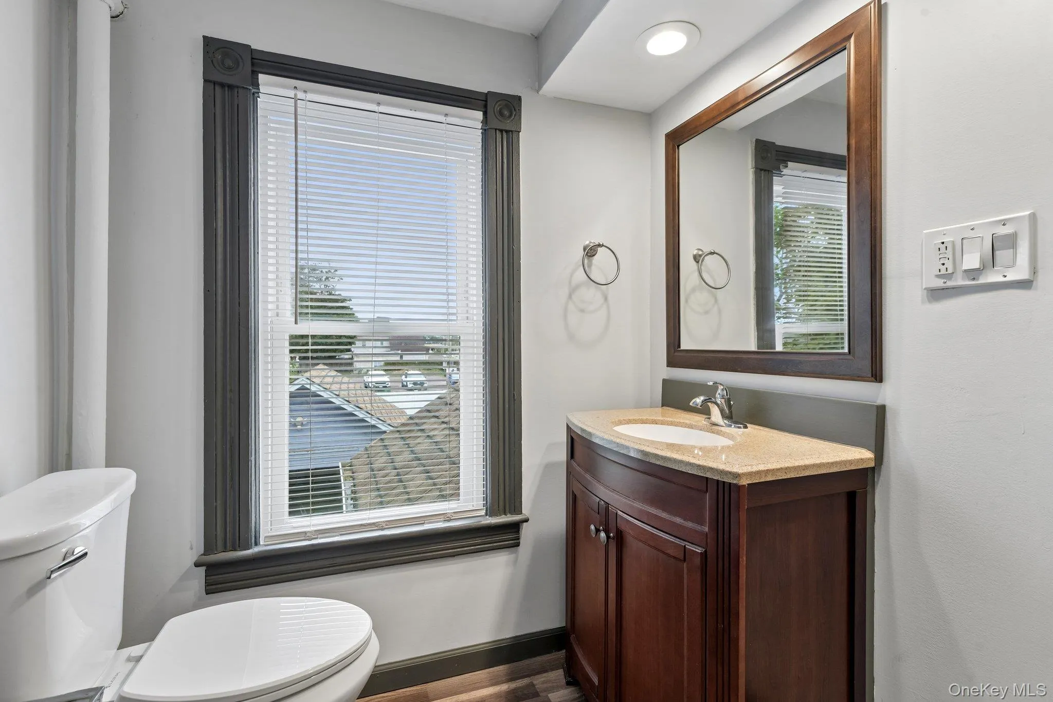 195 River Avenue, Brookhaven, NY, 3 Bedrooms Bedrooms, 6 Rooms Rooms,2 BathroomsBathrooms,Residential,For Rent,River,0,1057178 195 River Avenue, Brookhaven, NY, 3 Bedrooms Bedrooms, 6 Rooms Rooms,2 BathroomsBathrooms,Residential,For Rent,River,0,1057178