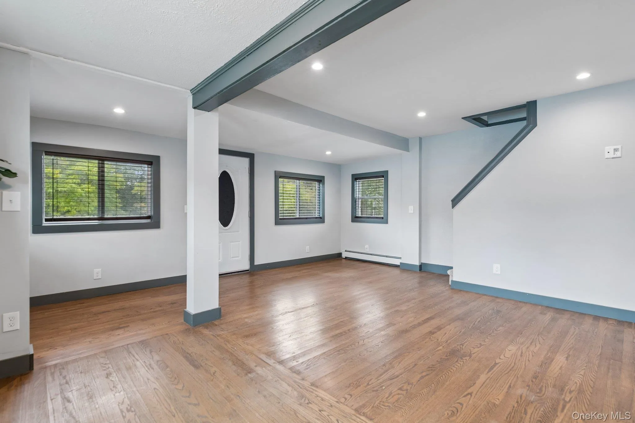 195 River Avenue, Brookhaven, NY, 3 Bedrooms Bedrooms, 6 Rooms Rooms,2 BathroomsBathrooms,Residential,For Rent,River,0,1057178 195 River Avenue, Brookhaven, NY, 3 Bedrooms Bedrooms, 6 Rooms Rooms,2 BathroomsBathrooms,Residential,For Rent,River,0,1057178