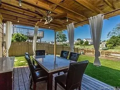 2364 Beverly Road, Hempstead, NY, 3 Bedrooms Bedrooms, 6 Rooms Rooms,1 BathroomBathrooms,Residential Lease,For Rent,Beverly,0,1057181 2364 Beverly Road, Hempstead, NY, 3 Bedrooms Bedrooms, 6 Rooms Rooms,1 BathroomBathrooms,Residential Lease,For Rent,Beverly,0,1057181