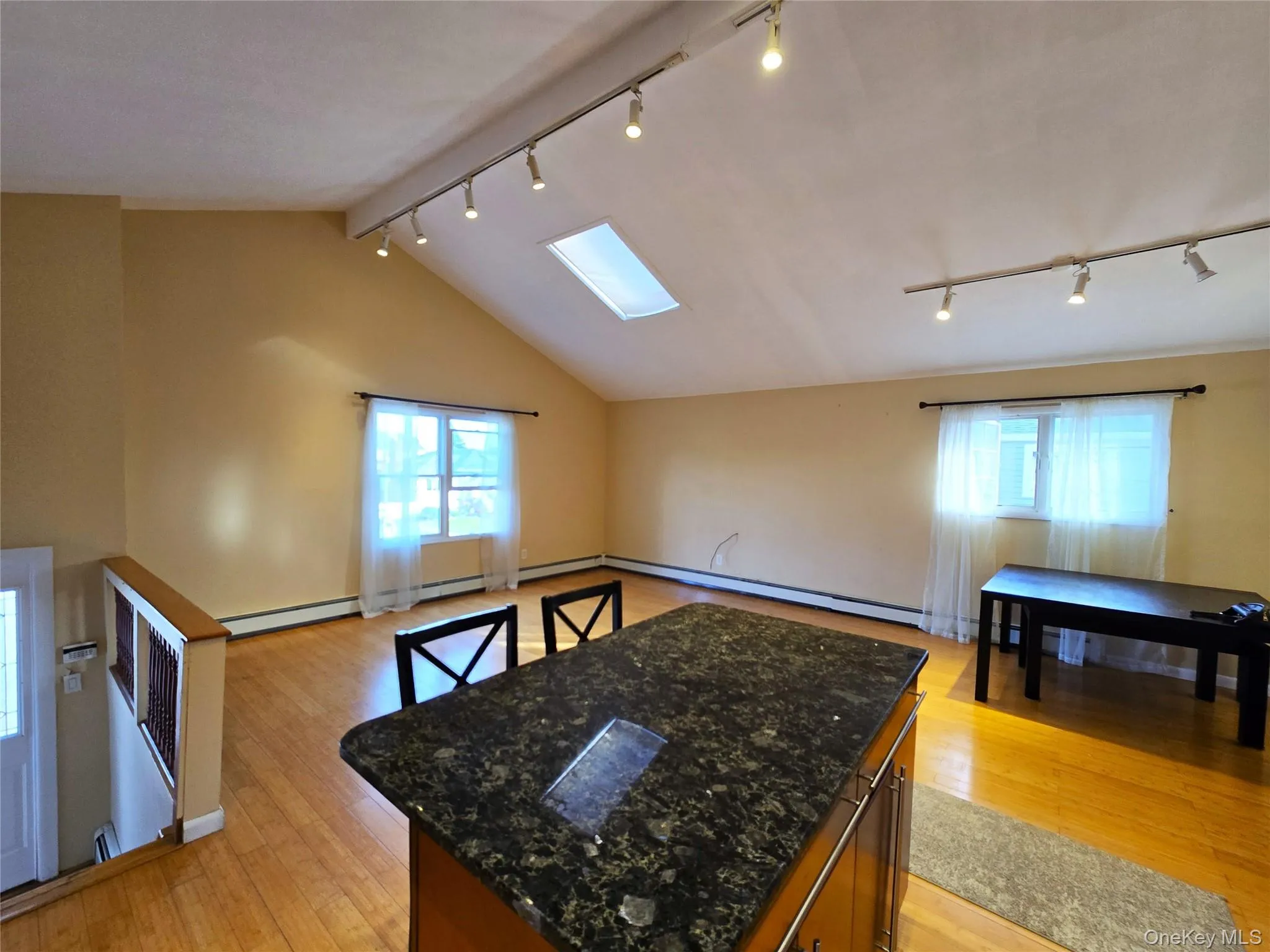 2364 Beverly Road, Hempstead, NY, 3 Bedrooms Bedrooms, 6 Rooms Rooms,1 BathroomBathrooms,Residential Lease,For Rent,Beverly,0,1057181 2364 Beverly Road, Hempstead, NY, 3 Bedrooms Bedrooms, 6 Rooms Rooms,1 BathroomBathrooms,Residential Lease,For Rent,Beverly,0,1057181