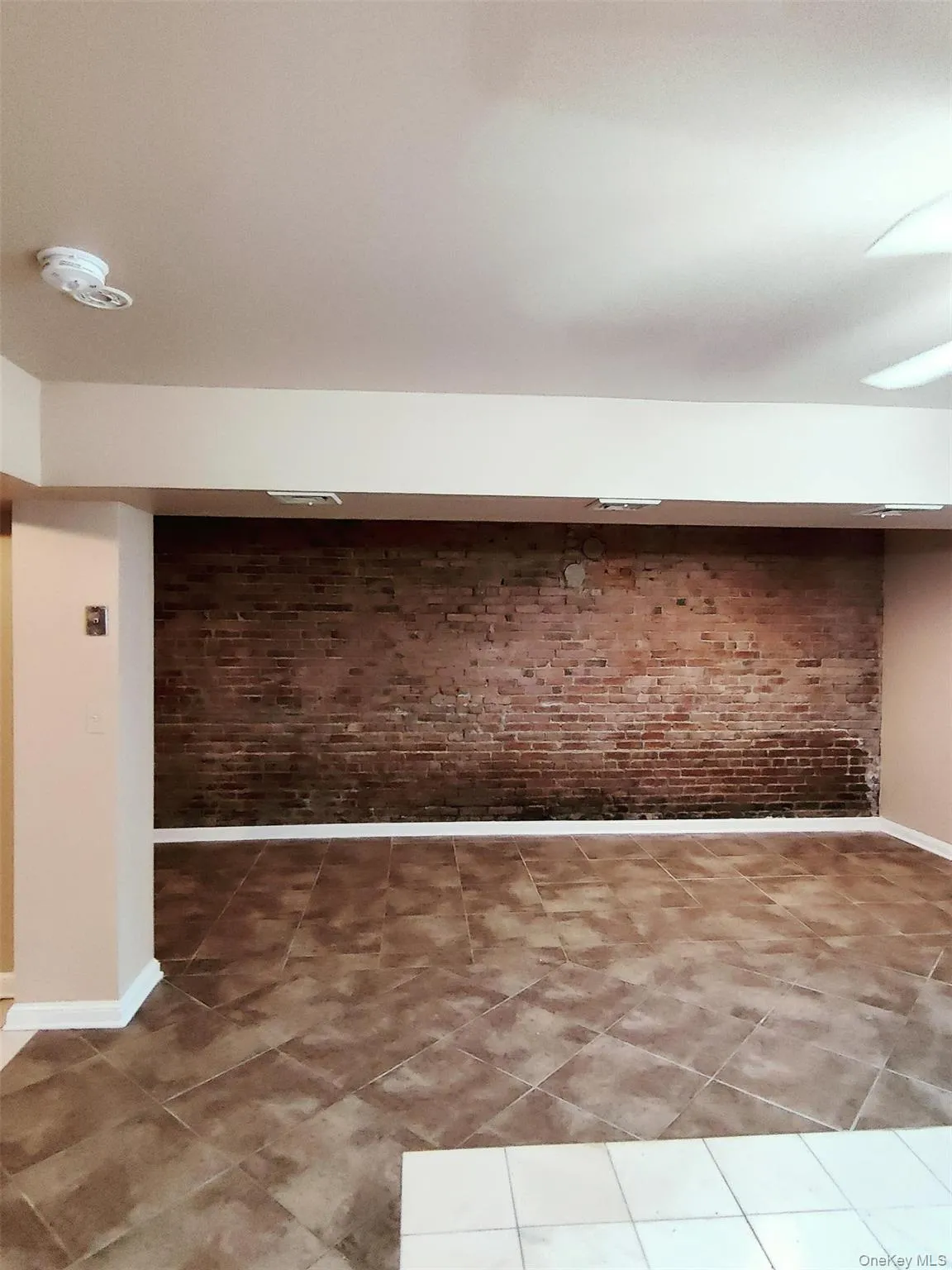 1 Eastman Terrace, Poughkeepsie, NY , With , 3 Bedroom , and , 8 Room , 2 Bathroom , For , Residential Lease , For Rent , 1057186 , MLSID,1057186 1 Eastman Terrace, Poughkeepsie, NY , With , 3 Bedroom , and , 8 Room , 2 Bathroom , For , Residential Lease , For Rent , 1057186 , MLSID,1057186