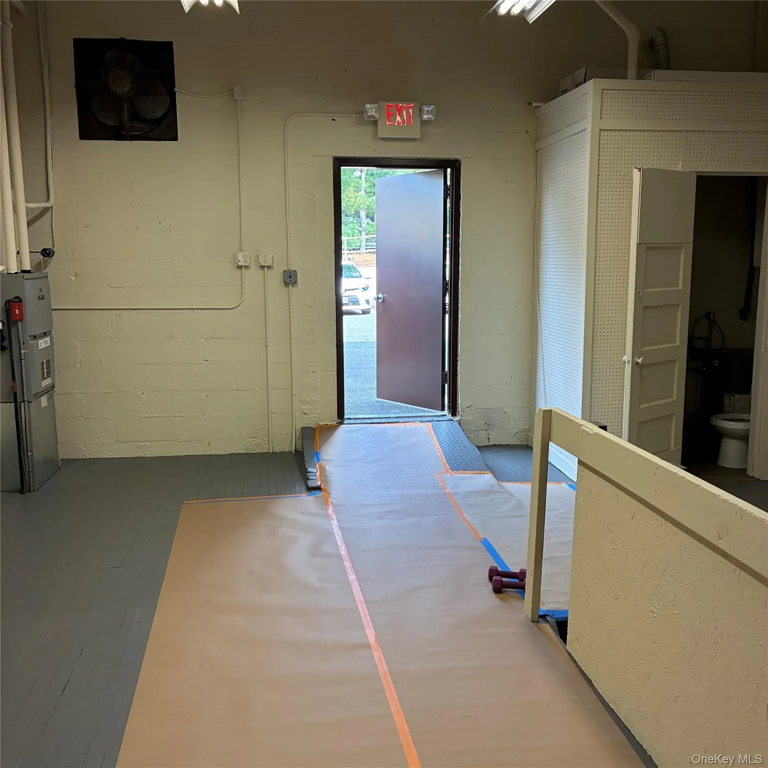 8 Lafayette Avenue, Ramapo, NY, ,Commercial Lease,For Rent,Lafayette,0,1057187 8 Lafayette Avenue, Ramapo, NY, ,Commercial Lease,For Rent,Lafayette,0,1057187