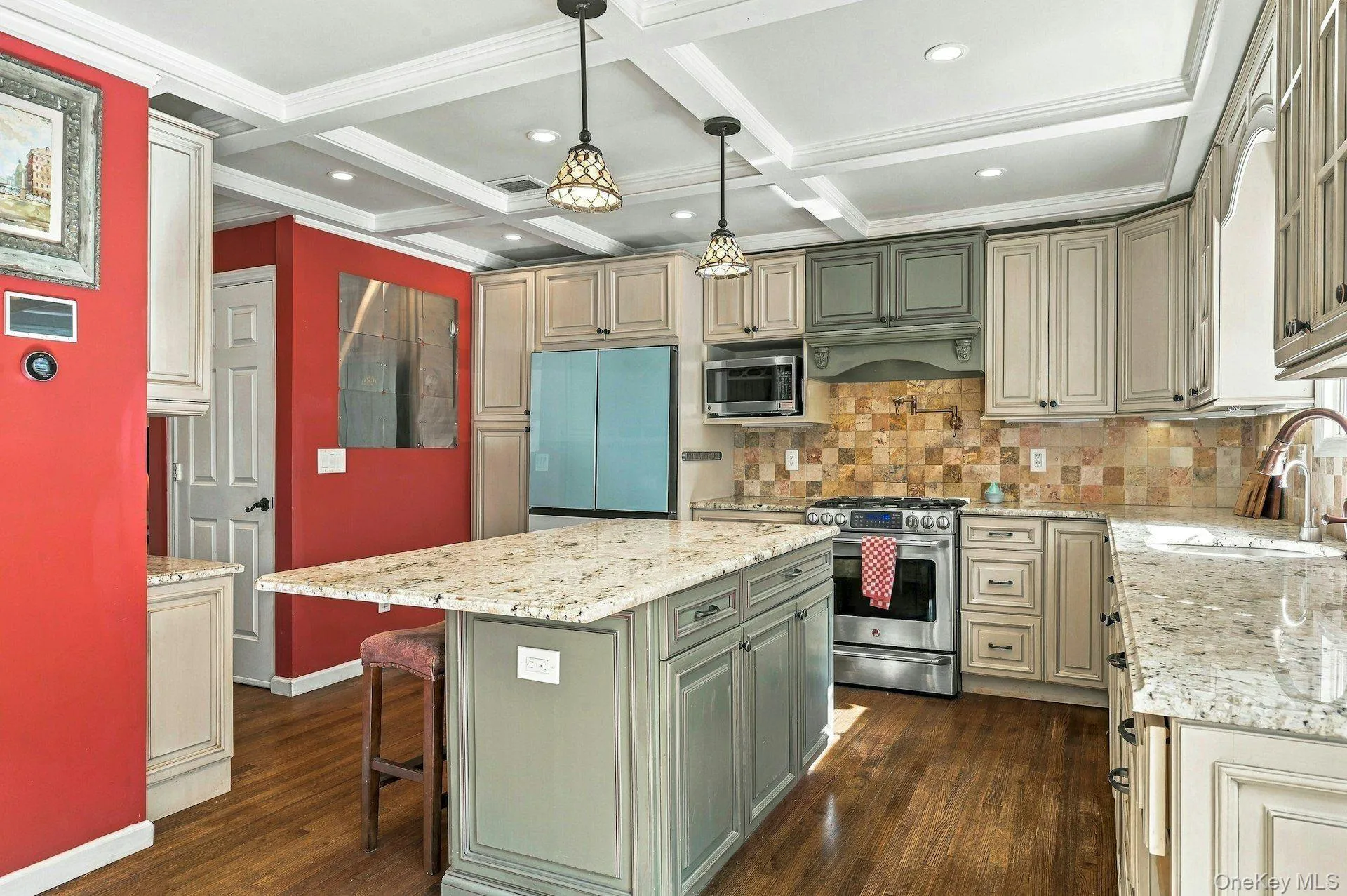 24 Avenue B, Huntington, NY, 4 Bedrooms Bedrooms, 8 Rooms Rooms,2 BathroomsBathrooms,Residential,For Rent,Avenue B,0,1057211 24 Avenue B, Huntington, NY, 4 Bedrooms Bedrooms, 8 Rooms Rooms,2 BathroomsBathrooms,Residential,For Rent,Avenue B,0,1057211