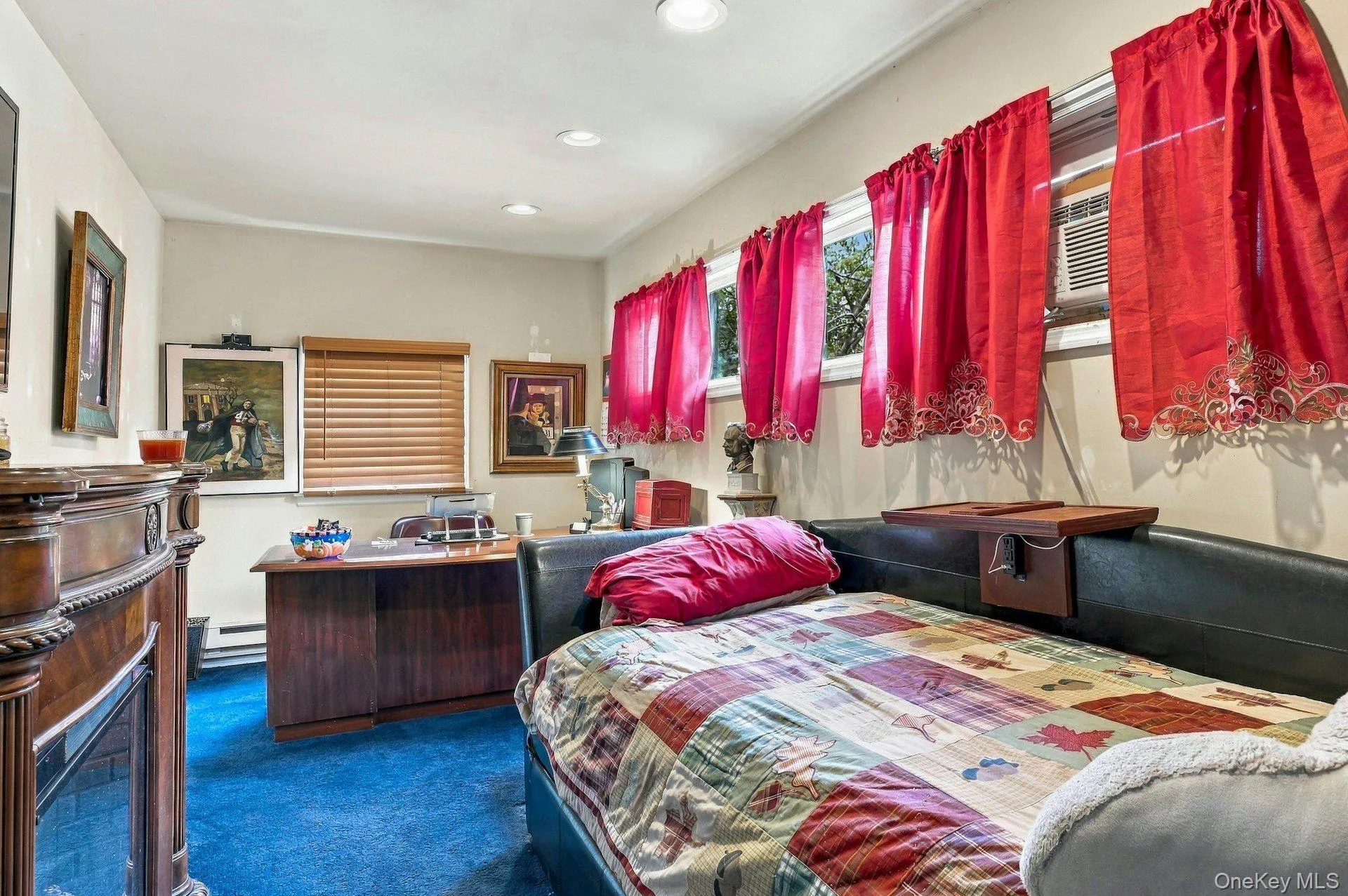 24 Avenue B, Huntington, NY, 4 Bedrooms Bedrooms, 8 Rooms Rooms,2 BathroomsBathrooms,Residential,For Rent,Avenue B,0,1057211 24 Avenue B, Huntington, NY, 4 Bedrooms Bedrooms, 8 Rooms Rooms,2 BathroomsBathrooms,Residential,For Rent,Avenue B,0,1057211