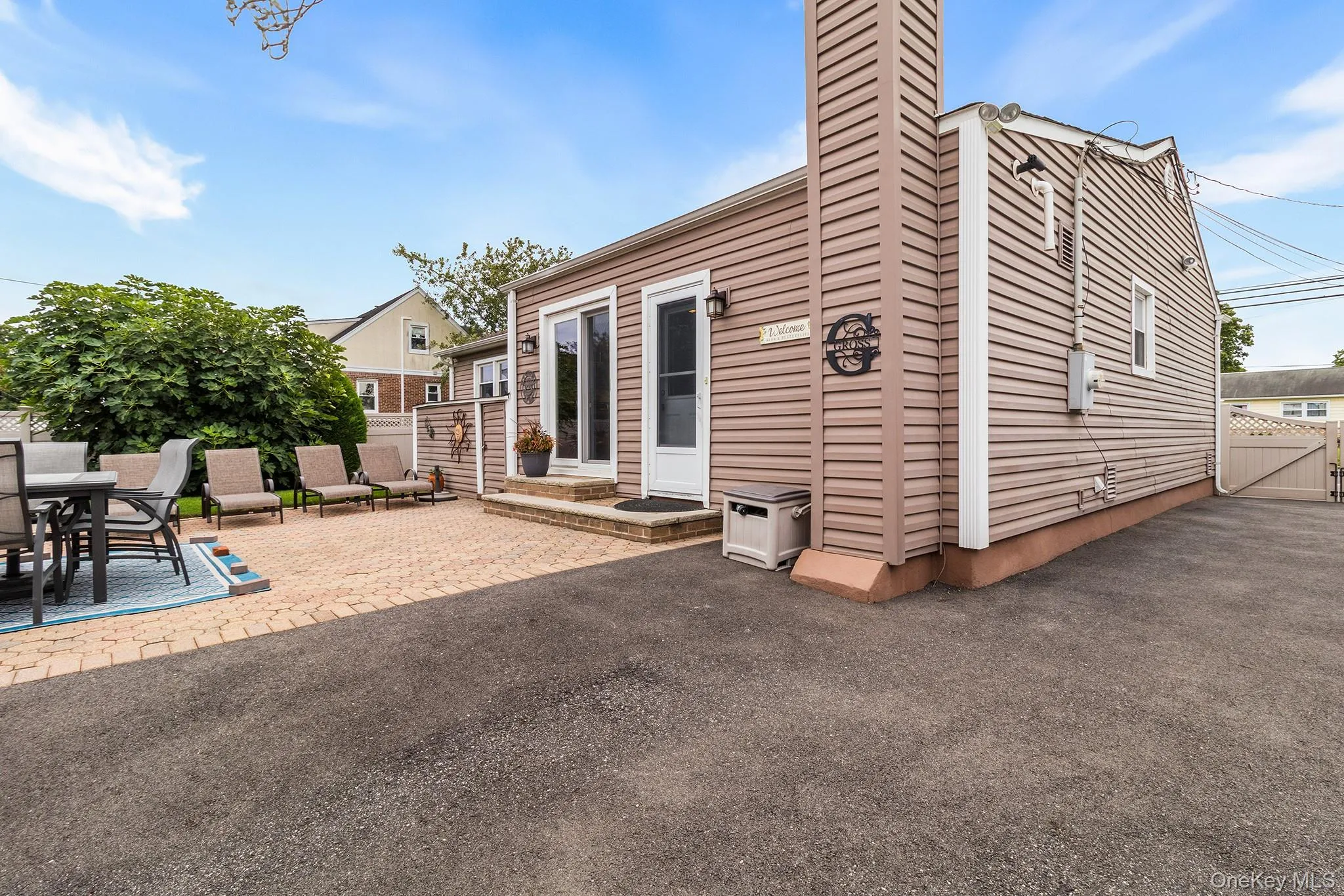 142 Montgomery Avenue, Hempstead, NY, 3 Bedrooms Bedrooms, 6 Rooms Rooms,1 BathroomBathrooms,Residential,For Rent,Montgomery,0,1057212 142 Montgomery Avenue, Hempstead, NY, 3 Bedrooms Bedrooms, 6 Rooms Rooms,1 BathroomBathrooms,Residential,For Rent,Montgomery,0,1057212
