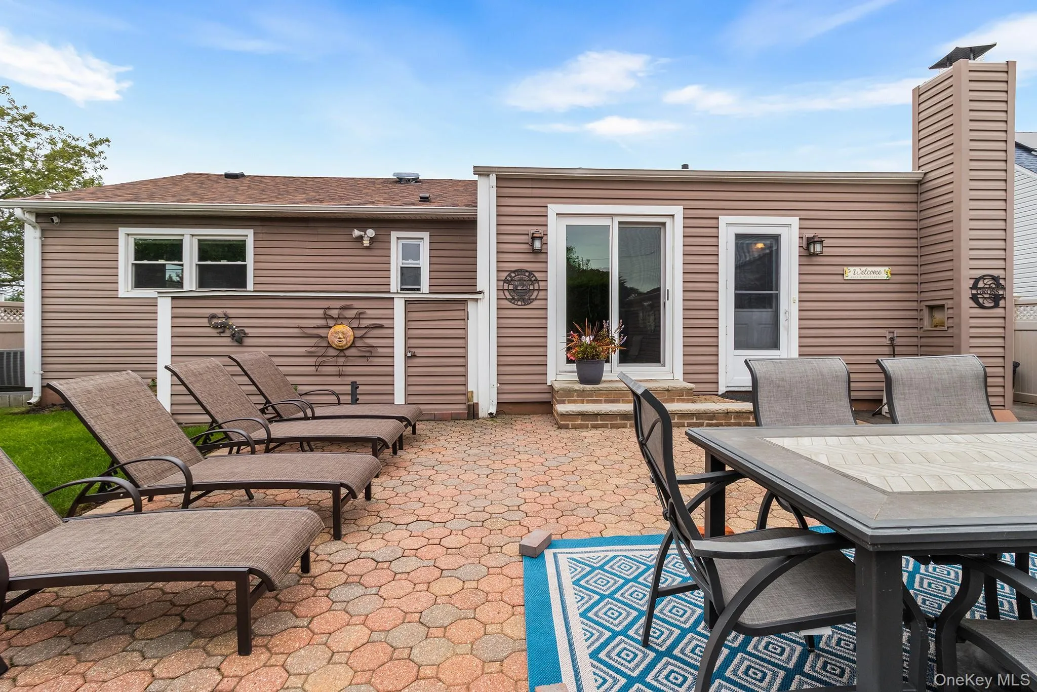 142 Montgomery Avenue, Hempstead, NY, 3 Bedrooms Bedrooms, 6 Rooms Rooms,1 BathroomBathrooms,Residential,For Rent,Montgomery,0,1057212 142 Montgomery Avenue, Hempstead, NY, 3 Bedrooms Bedrooms, 6 Rooms Rooms,1 BathroomBathrooms,Residential,For Rent,Montgomery,0,1057212