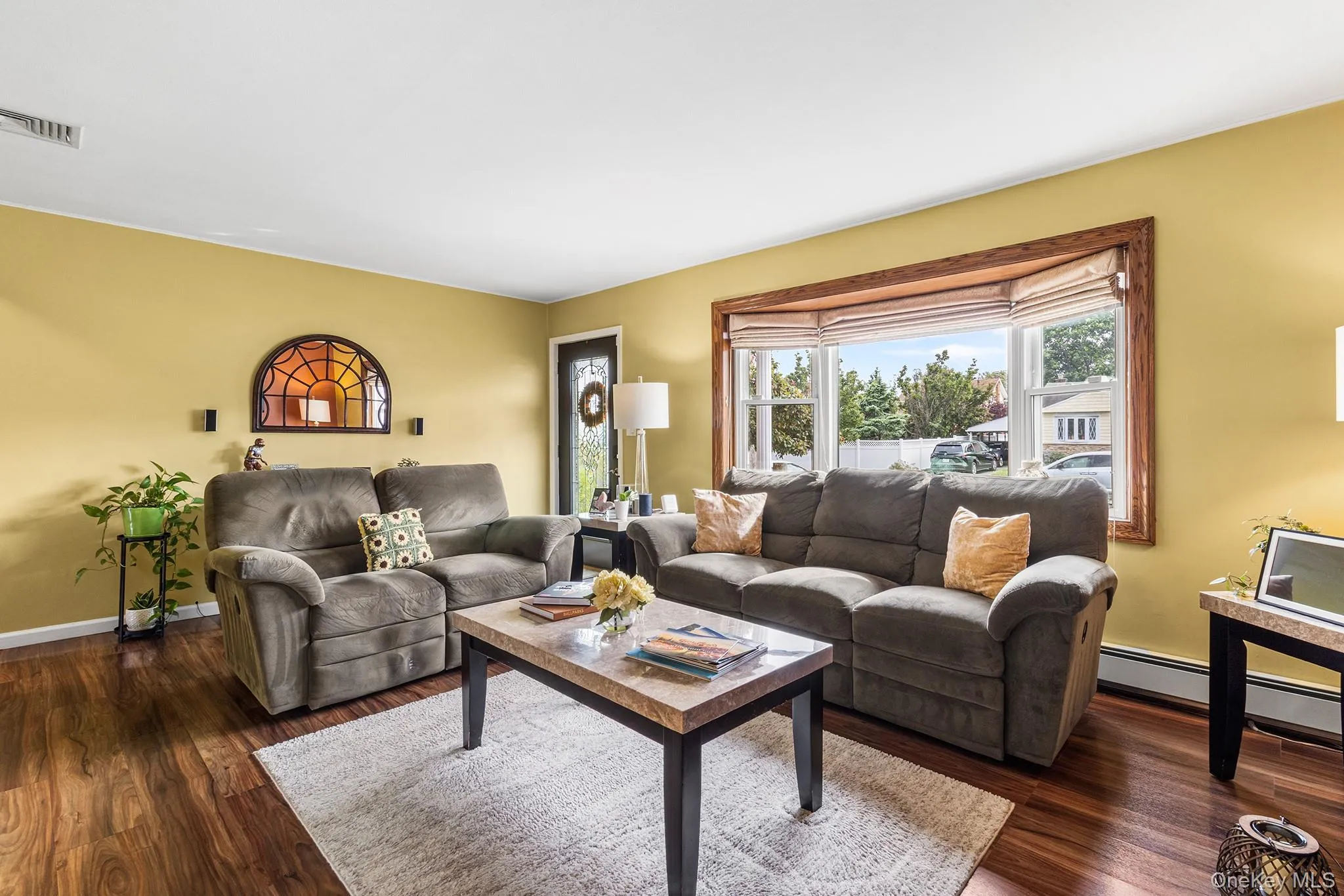 142 Montgomery Avenue, Hempstead, NY, 3 Bedrooms Bedrooms, 6 Rooms Rooms,1 BathroomBathrooms,Residential,For Rent,Montgomery,0,1057212 142 Montgomery Avenue, Hempstead, NY, 3 Bedrooms Bedrooms, 6 Rooms Rooms,1 BathroomBathrooms,Residential,For Rent,Montgomery,0,1057212