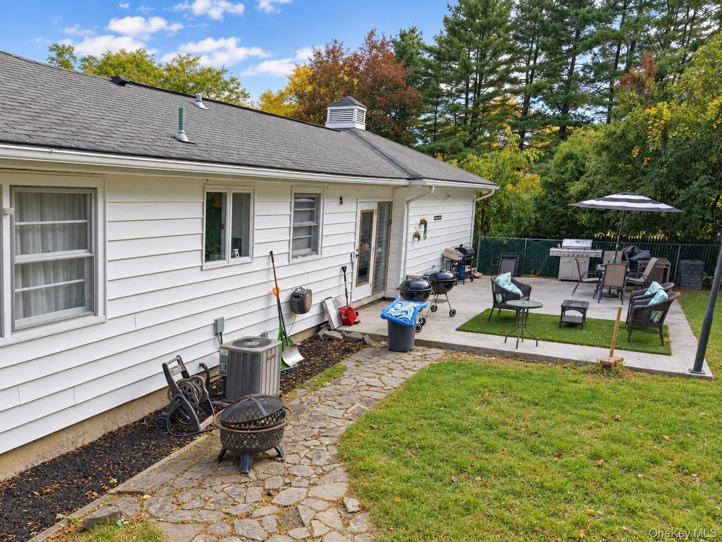 15 Randall Heights, Middletown, NY, 3 Bedrooms Bedrooms, 6 Rooms Rooms,1 BathroomBathrooms,Residential,For Rent,Randall,0,1057215 15 Randall Heights, Middletown, NY, 3 Bedrooms Bedrooms, 6 Rooms Rooms,1 BathroomBathrooms,Residential,For Rent,Randall,0,1057215