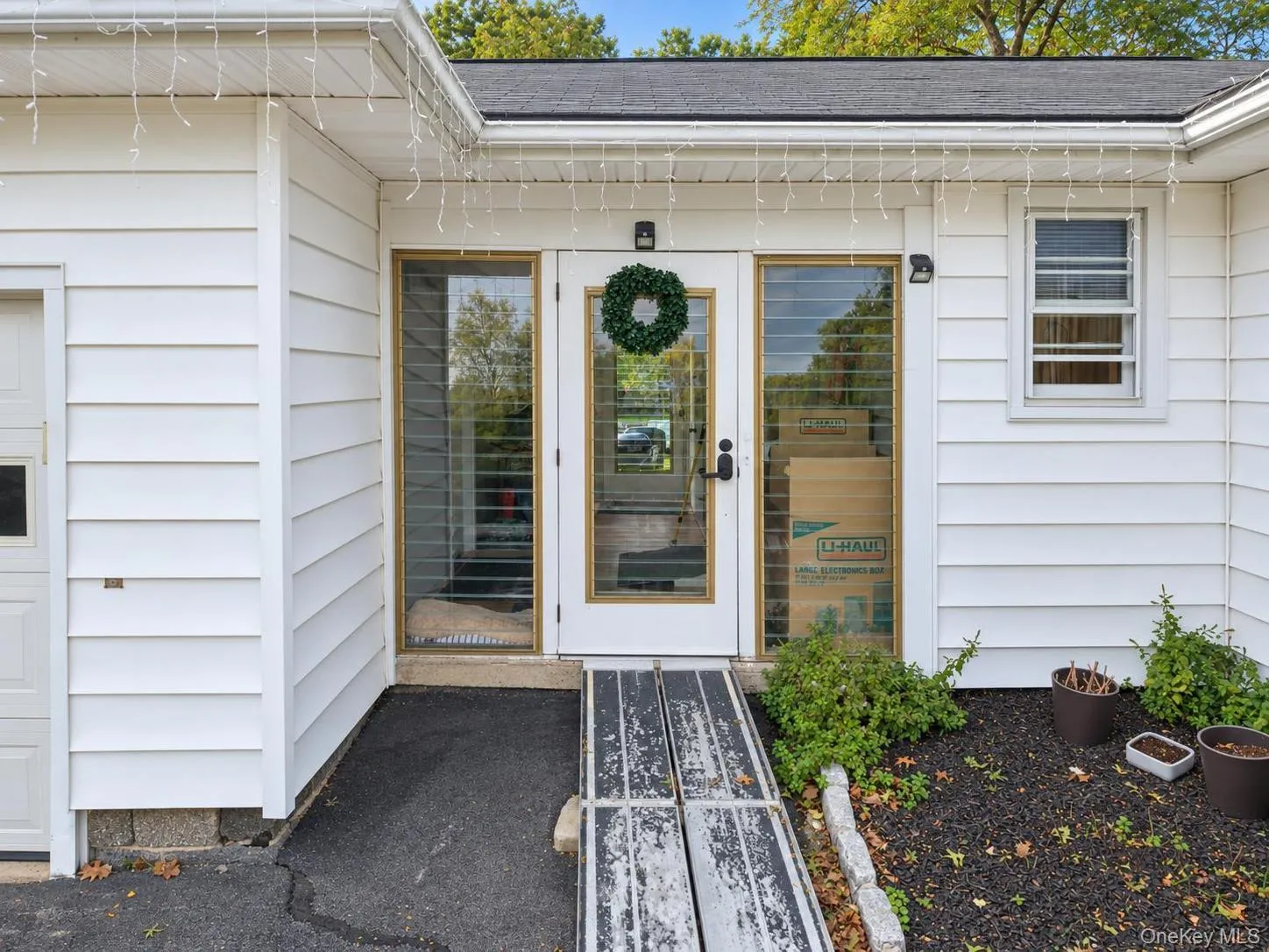 15 Randall Heights, Middletown, NY, 3 Bedrooms Bedrooms, 6 Rooms Rooms,1 BathroomBathrooms,Residential,For Rent,Randall,0,1057215 15 Randall Heights, Middletown, NY, 3 Bedrooms Bedrooms, 6 Rooms Rooms,1 BathroomBathrooms,Residential,For Rent,Randall,0,1057215
