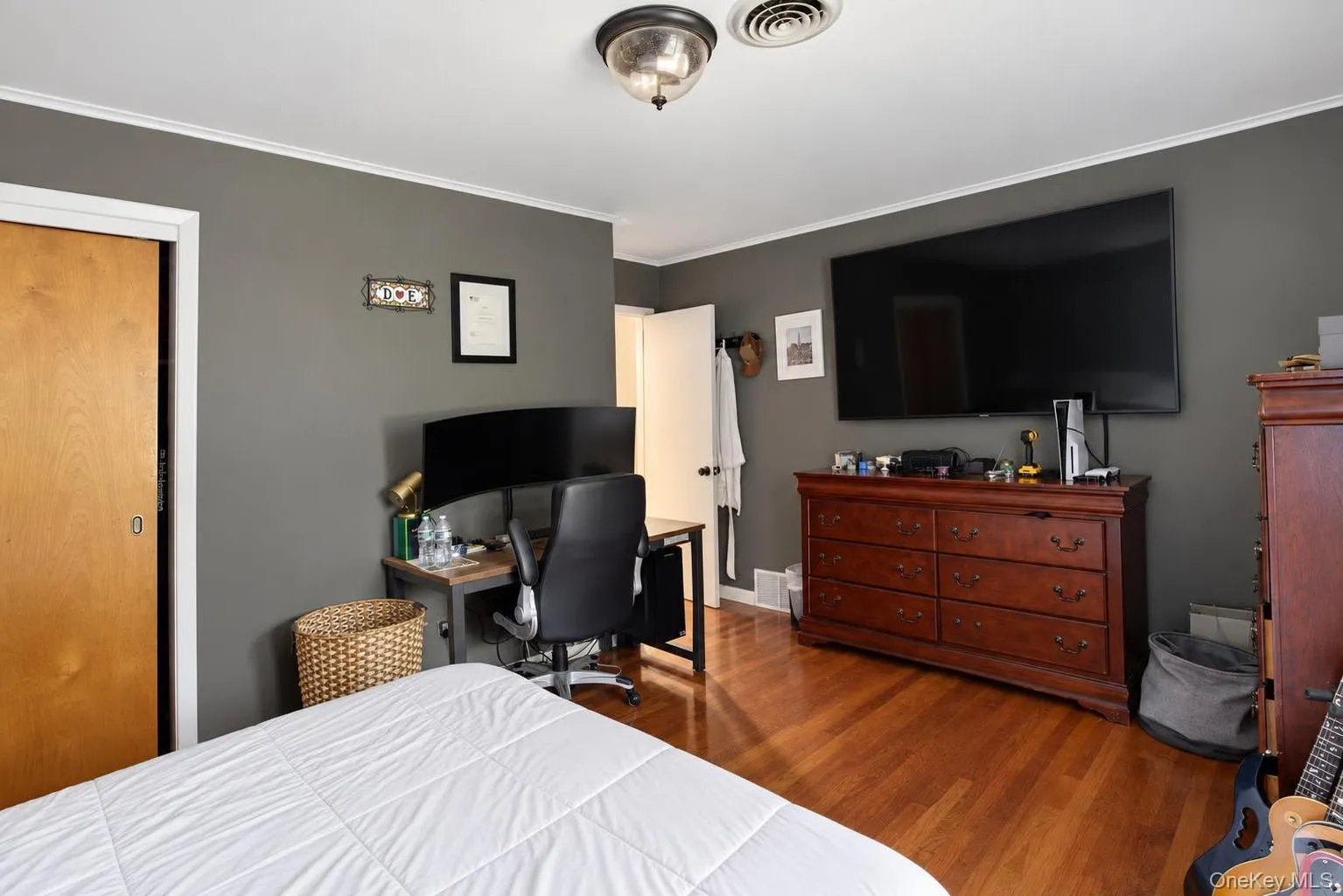15 Randall Heights, Middletown, NY, 3 Bedrooms Bedrooms, 6 Rooms Rooms,1 BathroomBathrooms,Residential,For Rent,Randall,0,1057215 15 Randall Heights, Middletown, NY, 3 Bedrooms Bedrooms, 6 Rooms Rooms,1 BathroomBathrooms,Residential,For Rent,Randall,0,1057215