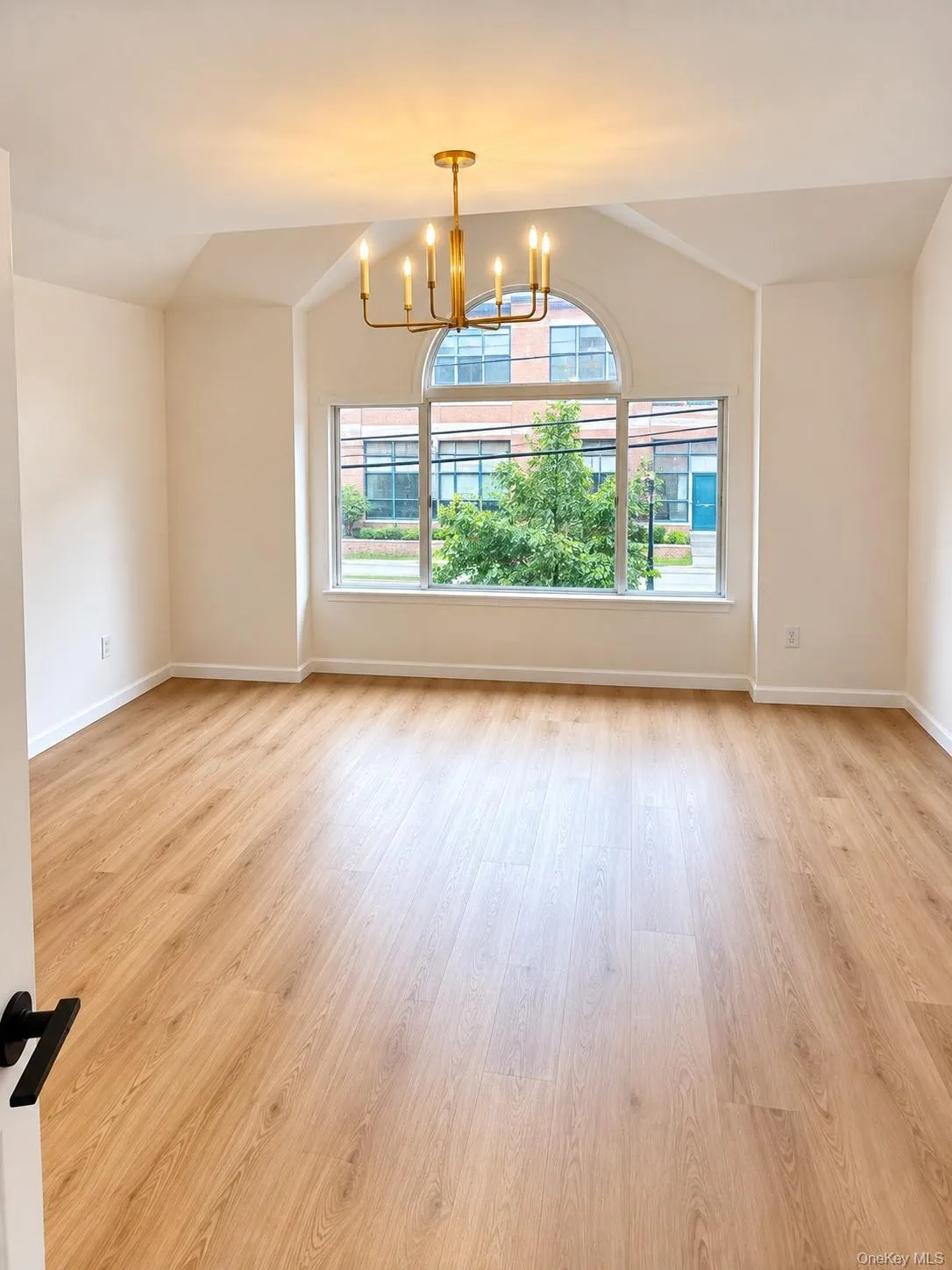 92 Saint Josephs Avenue, New York, NY, 3 Bedroom Bedrooms, 5 Room Rooms,1 BathroomBathrooms,Residential Lease,For Rent,Saint Josephs,0,1057229 92 Saint Josephs Avenue, New York, NY, 3 Bedroom Bedrooms, 5 Room Rooms,1 BathroomBathrooms,Residential Lease,For Rent,Saint Josephs,0,1057229