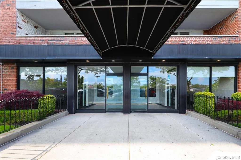 1625 Emmons Avenue, New York, NY, 5 Bedrooms Bedrooms, ,1 BathroomBathrooms,Residential,For Rent,Emmons,0,1057230 1625 Emmons Avenue, New York, NY, 5 Bedrooms Bedrooms, ,1 BathroomBathrooms,Residential,For Rent,Emmons,0,1057230