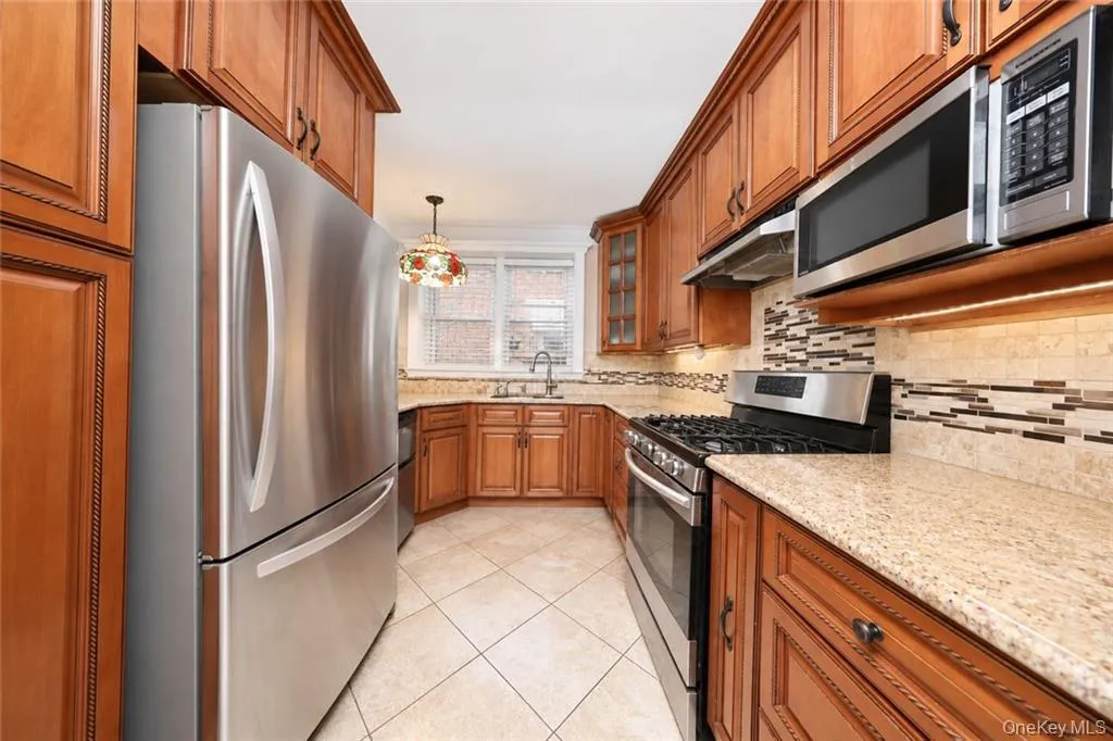 1625 Emmons Avenue, New York, NY, 5 Bedrooms Bedrooms, ,1 BathroomBathrooms,Residential,For Rent,Emmons,0,1057230 1625 Emmons Avenue, New York, NY, 5 Bedrooms Bedrooms, ,1 BathroomBathrooms,Residential,For Rent,Emmons,0,1057230