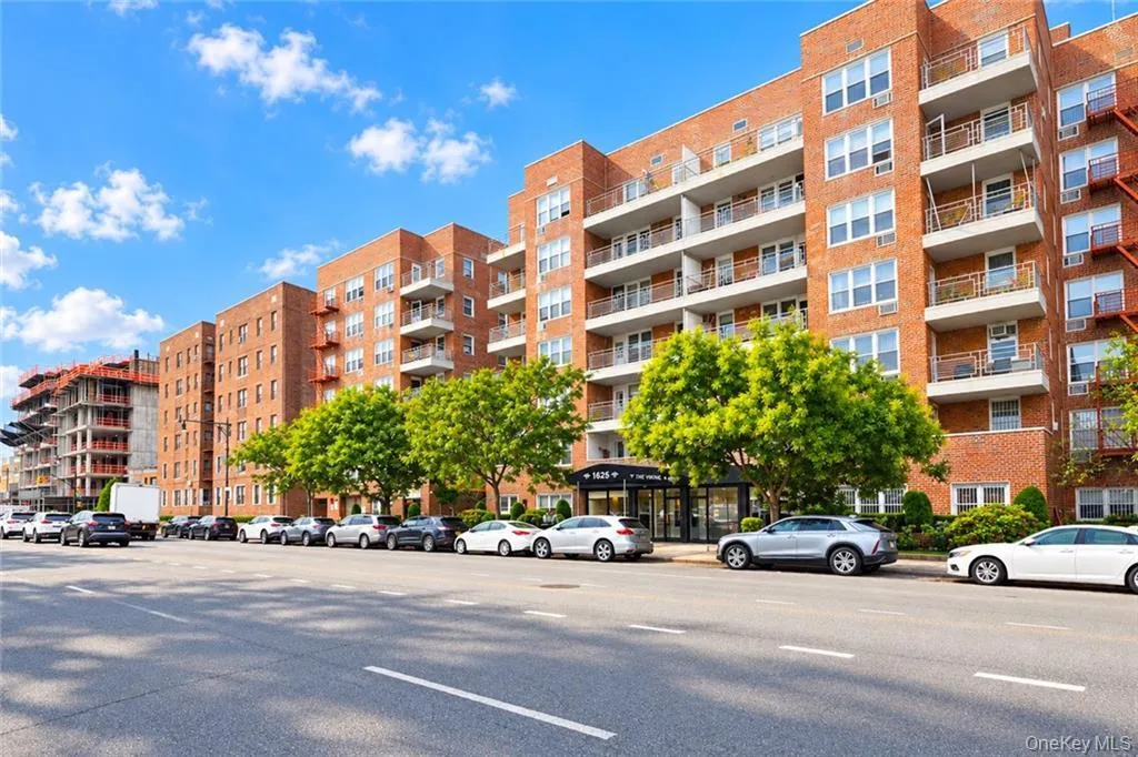 1625 Emmons Avenue, New York, NY, 5 Bedrooms Bedrooms, ,1 BathroomBathrooms,Residential,For Rent,Emmons,0,1057230 1625 Emmons Avenue, New York, NY, 5 Bedrooms Bedrooms, ,1 BathroomBathrooms,Residential,For Rent,Emmons,0,1057230