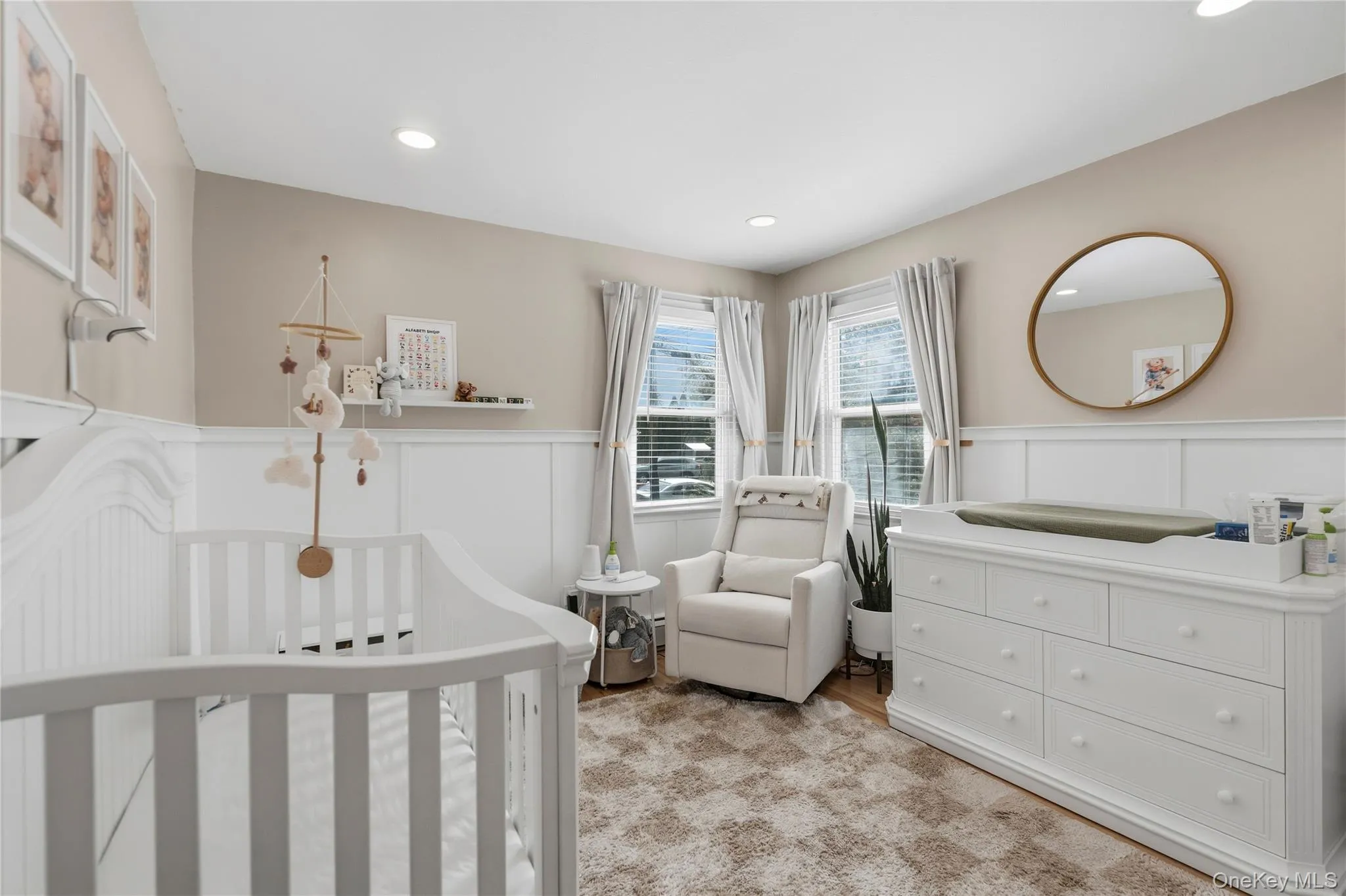 77 Winchester Drive, Babylon, NY, 4 Bedrooms Bedrooms, 7 Rooms Rooms,3 BathroomsBathrooms,Residential,For Rent,Winchester,0,1057233 77 Winchester Drive, Babylon, NY, 4 Bedrooms Bedrooms, 7 Rooms Rooms,3 BathroomsBathrooms,Residential,For Rent,Winchester,0,1057233