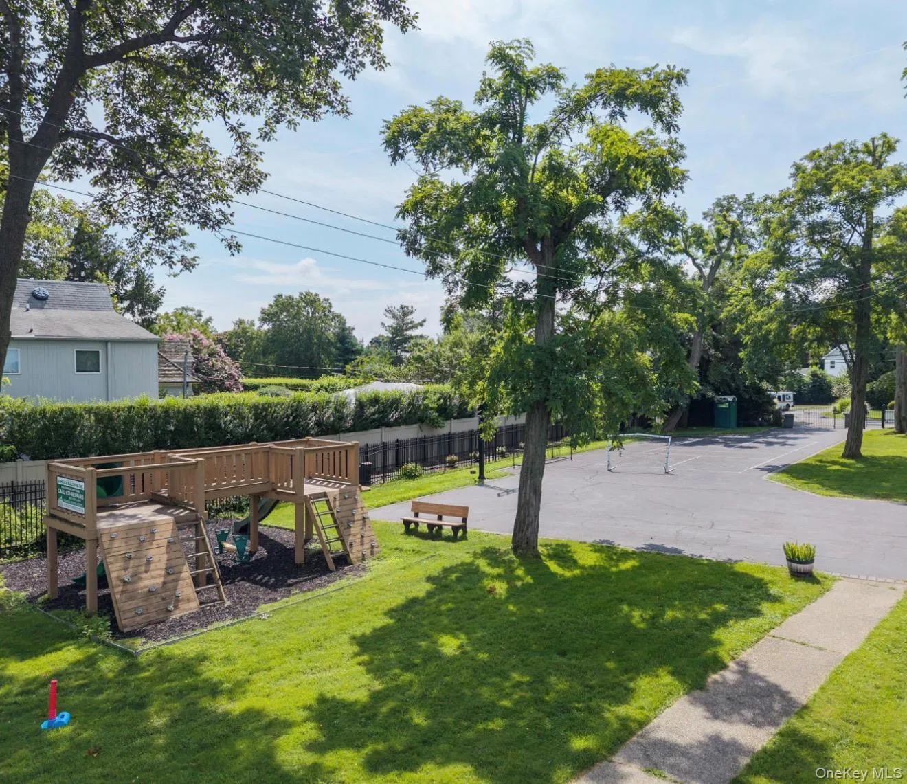 8 Goodwin Place, Huntington, NY, 3 Bedrooms Bedrooms, 7 Rooms Rooms,2 BathroomsBathrooms,Residential,For Rent,Goodwin,0,1057236 8 Goodwin Place, Huntington, NY, 3 Bedrooms Bedrooms, 7 Rooms Rooms,2 BathroomsBathrooms,Residential,For Rent,Goodwin,0,1057236