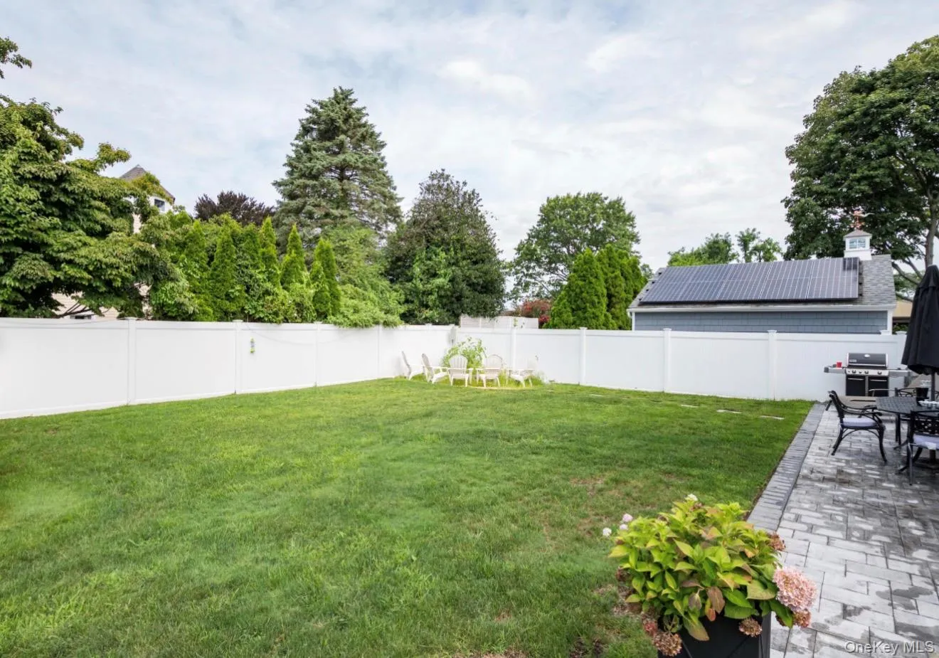 8 Goodwin Place, Huntington, NY, 3 Bedrooms Bedrooms, 7 Rooms Rooms,2 BathroomsBathrooms,Residential,For Rent,Goodwin,0,1057236 8 Goodwin Place, Huntington, NY, 3 Bedrooms Bedrooms, 7 Rooms Rooms,2 BathroomsBathrooms,Residential,For Rent,Goodwin,0,1057236