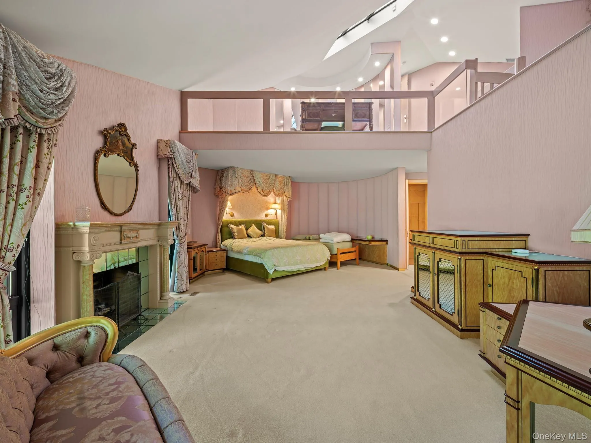 101 wheatley Road, North Hempstead, NY, 6 Bedrooms Bedrooms, 15 Rooms Rooms,6 BathroomsBathrooms,Residential,For Rent,wheatley,0,1057238 101 wheatley Road, North Hempstead, NY, 6 Bedrooms Bedrooms, 15 Rooms Rooms,6 BathroomsBathrooms,Residential,For Rent,wheatley,0,1057238