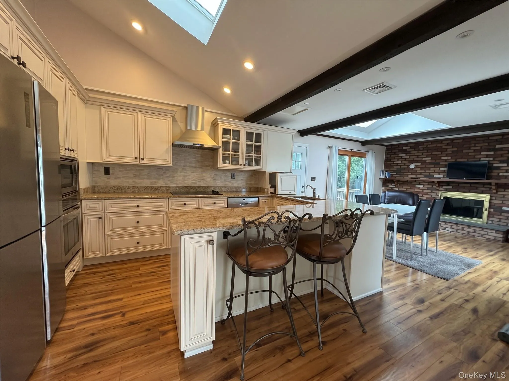 4 Evelyn Road, Oyster Bay, NY, 3 Bedroom Bedrooms, 6 Room Rooms,2 BathroomBathrooms,Residential Lease,For Rent,Evelyn,0,1057242 4 Evelyn Road, Oyster Bay, NY, 3 Bedroom Bedrooms, 6 Room Rooms,2 BathroomBathrooms,Residential Lease,For Rent,Evelyn,0,1057242