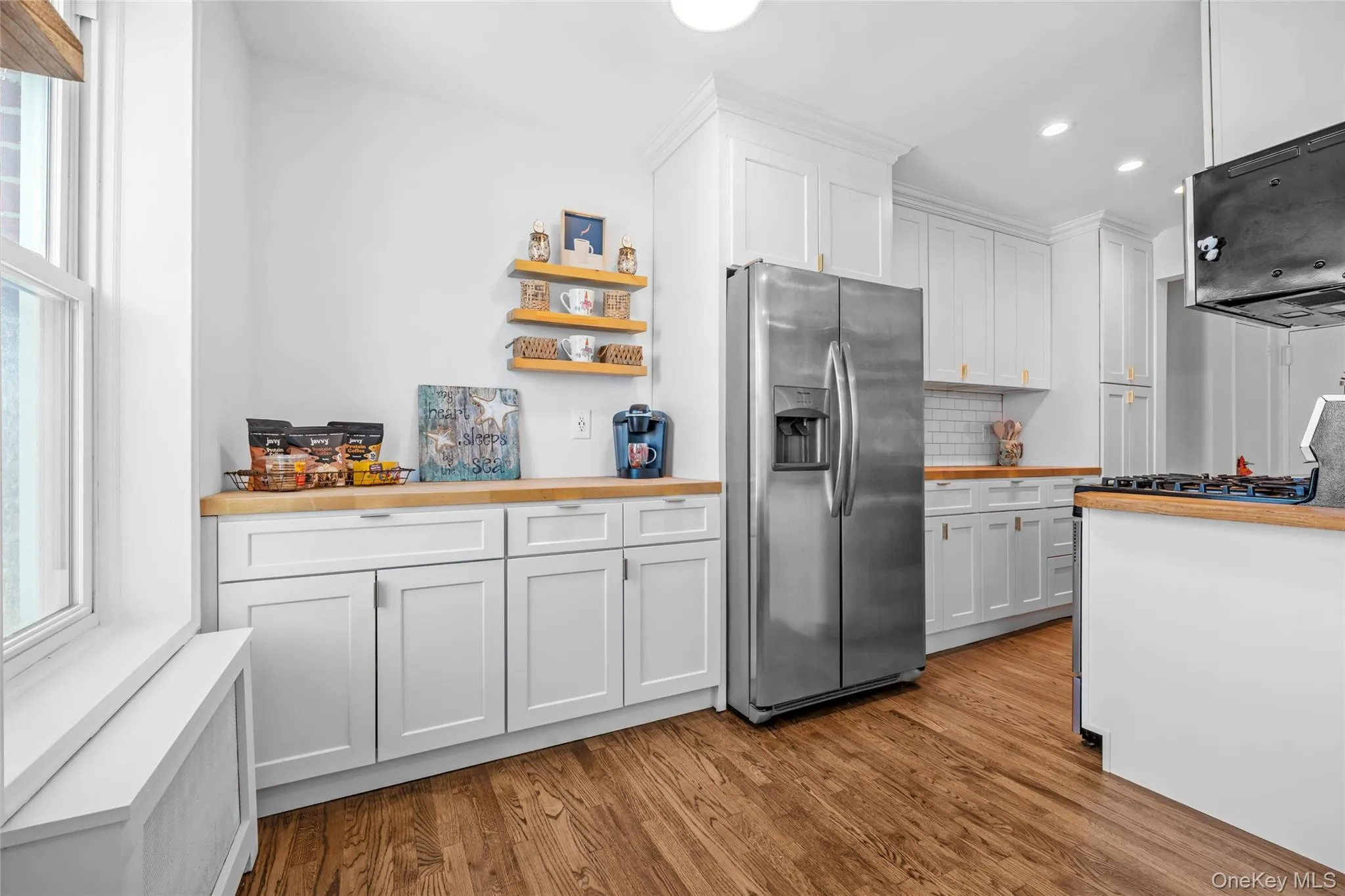 1 Broadway, Long Beach, NY, 1 Bedroom Bedrooms, 2 Rooms Rooms,1 BathroomBathrooms,Residential,For Rent,Broadway,0,1057243 1 Broadway, Long Beach, NY, 1 Bedroom Bedrooms, 2 Rooms Rooms,1 BathroomBathrooms,Residential,For Rent,Broadway,0,1057243