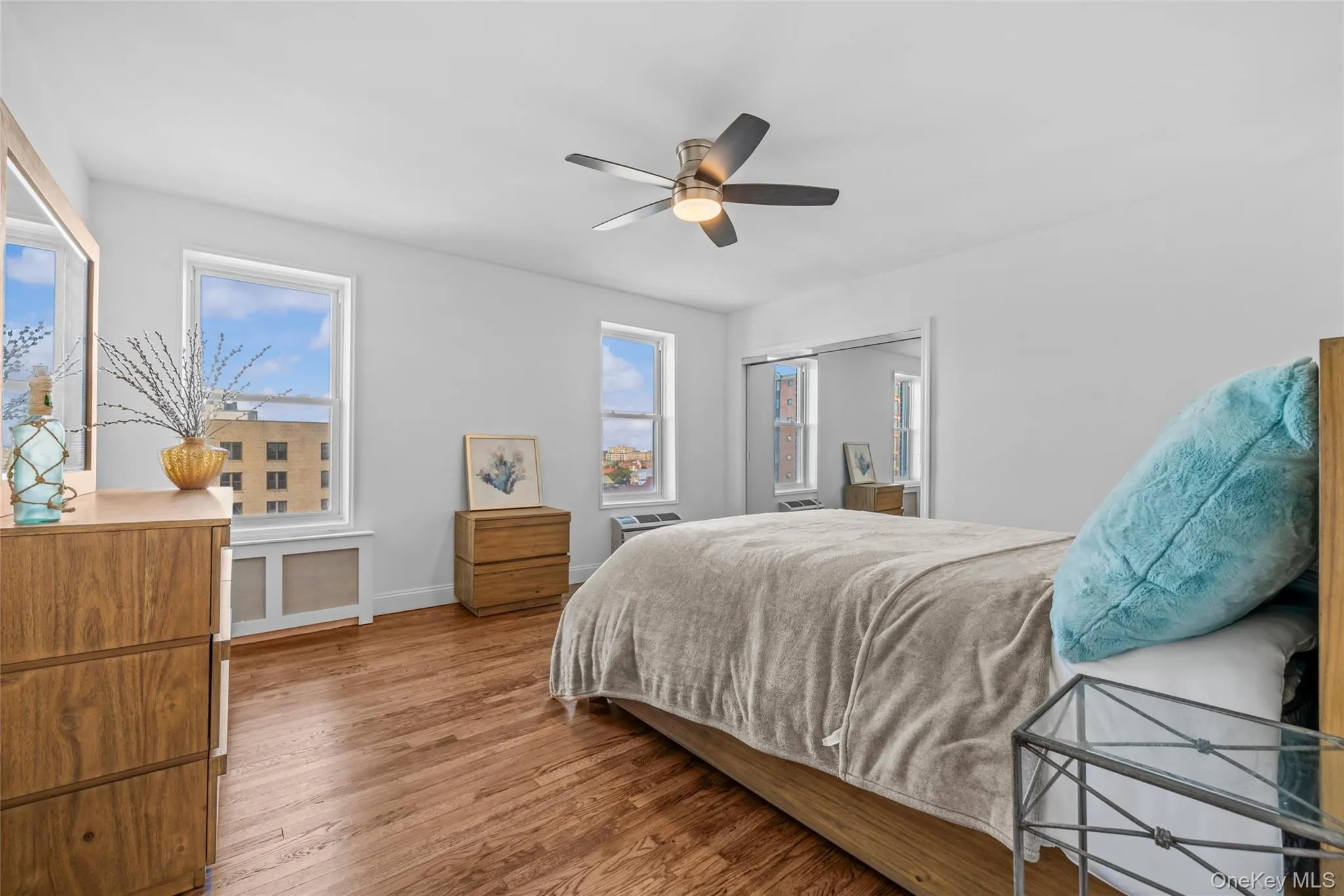 1 Broadway, Long Beach, NY, 1 Bedroom Bedrooms, 2 Rooms Rooms,1 BathroomBathrooms,Residential,For Rent,Broadway,0,1057243 1 Broadway, Long Beach, NY, 1 Bedroom Bedrooms, 2 Rooms Rooms,1 BathroomBathrooms,Residential,For Rent,Broadway,0,1057243