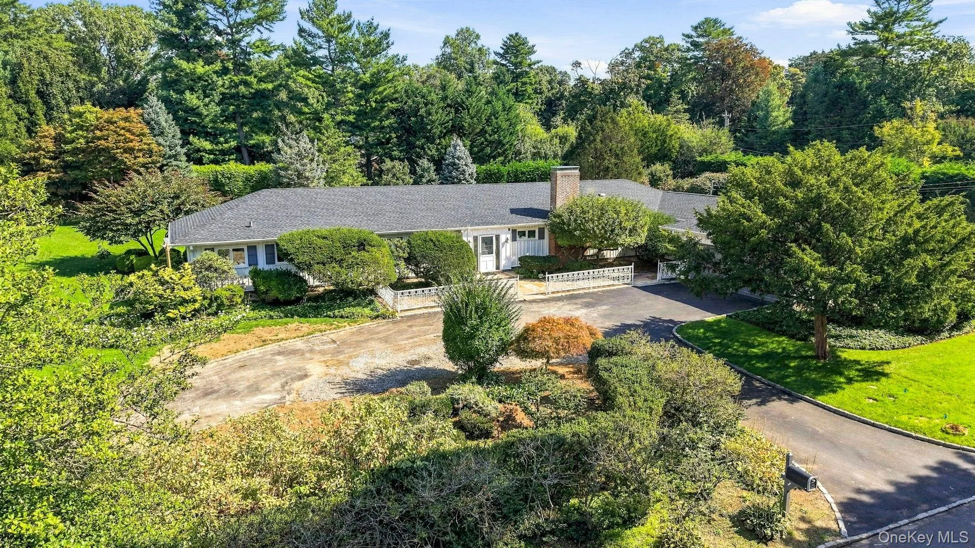 1 Cornwells Beach Road, North Hempstead, NY, 5 Bedrooms Bedrooms, 12 Rooms Rooms,3 BathroomsBathrooms,Residential,For Rent,Cornwells Beach,0,1057244 1 Cornwells Beach Road, North Hempstead, NY, 5 Bedrooms Bedrooms, 12 Rooms Rooms,3 BathroomsBathrooms,Residential,For Rent,Cornwells Beach,0,1057244
