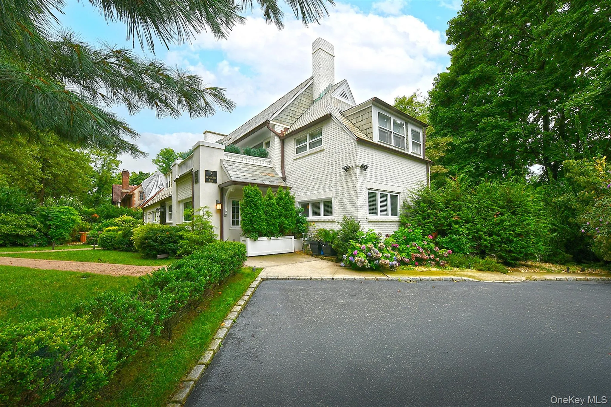 3 Beacon Hill Road, North Hempstead, NY, 4 Bedrooms Bedrooms, 8 Rooms Rooms,3 BathroomsBathrooms,Residential,For Rent,Beacon Hill,0,1057248 3 Beacon Hill Road, North Hempstead, NY, 4 Bedrooms Bedrooms, 8 Rooms Rooms,3 BathroomsBathrooms,Residential,For Rent,Beacon Hill,0,1057248