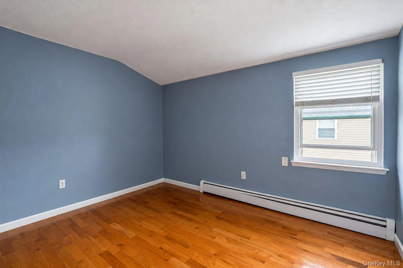 13314 142nd Street, New York, NY, 3 Bedroom Bedrooms, 5 Room Rooms,1 BathroomBathrooms,Residential Lease,For Rent,142nd,0,1057250 13314 142nd Street, New York, NY, 3 Bedroom Bedrooms, 5 Room Rooms,1 BathroomBathrooms,Residential Lease,For Rent,142nd,0,1057250