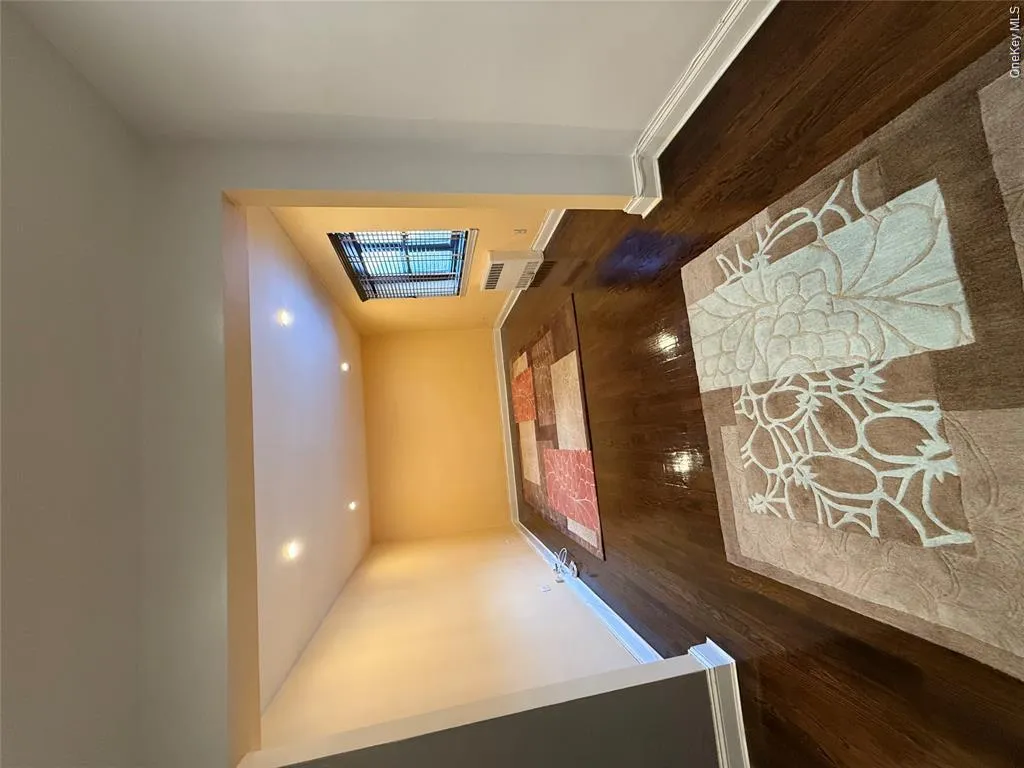 102-25 67th Road, New York, NY, 1 Bedroom Bedrooms, 4 Rooms Rooms,1 BathroomBathrooms,Residential Lease,For Rent,67th,0,1057251 102-25 67th Road, New York, NY, 1 Bedroom Bedrooms, 4 Rooms Rooms,1 BathroomBathrooms,Residential Lease,For Rent,67th,0,1057251