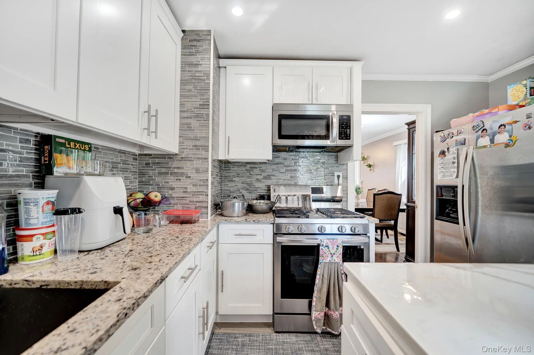 9322 201st Street, New York, NY, 3 Bedrooms Bedrooms, 9 Rooms Rooms,2 BathroomsBathrooms,Residential,For Rent,201st,0,1057252 9322 201st Street, New York, NY, 3 Bedrooms Bedrooms, 9 Rooms Rooms,2 BathroomsBathrooms,Residential,For Rent,201st,0,1057252